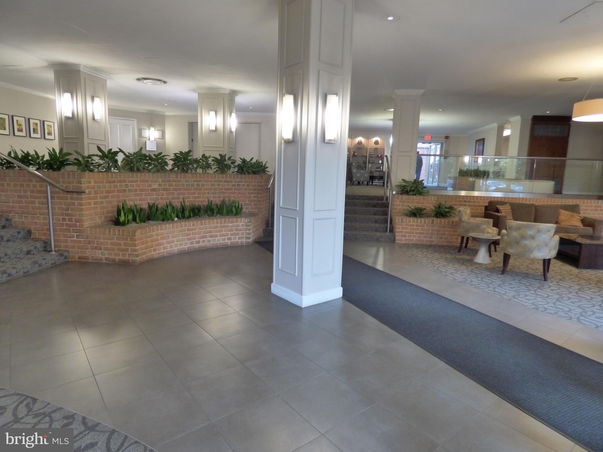 CARDINAL HOUSE - Residential