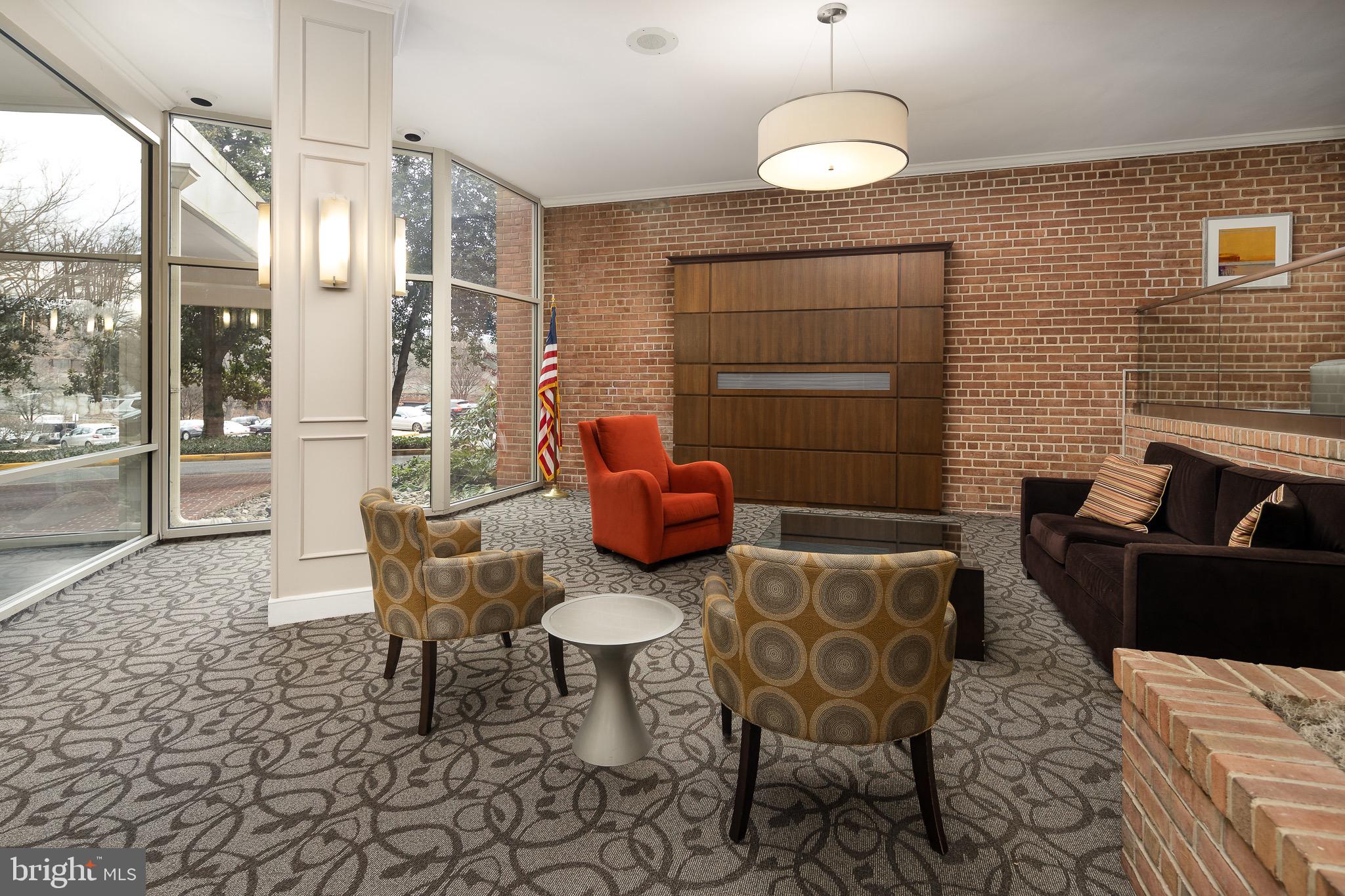 CARDINAL HOUSE - Residential