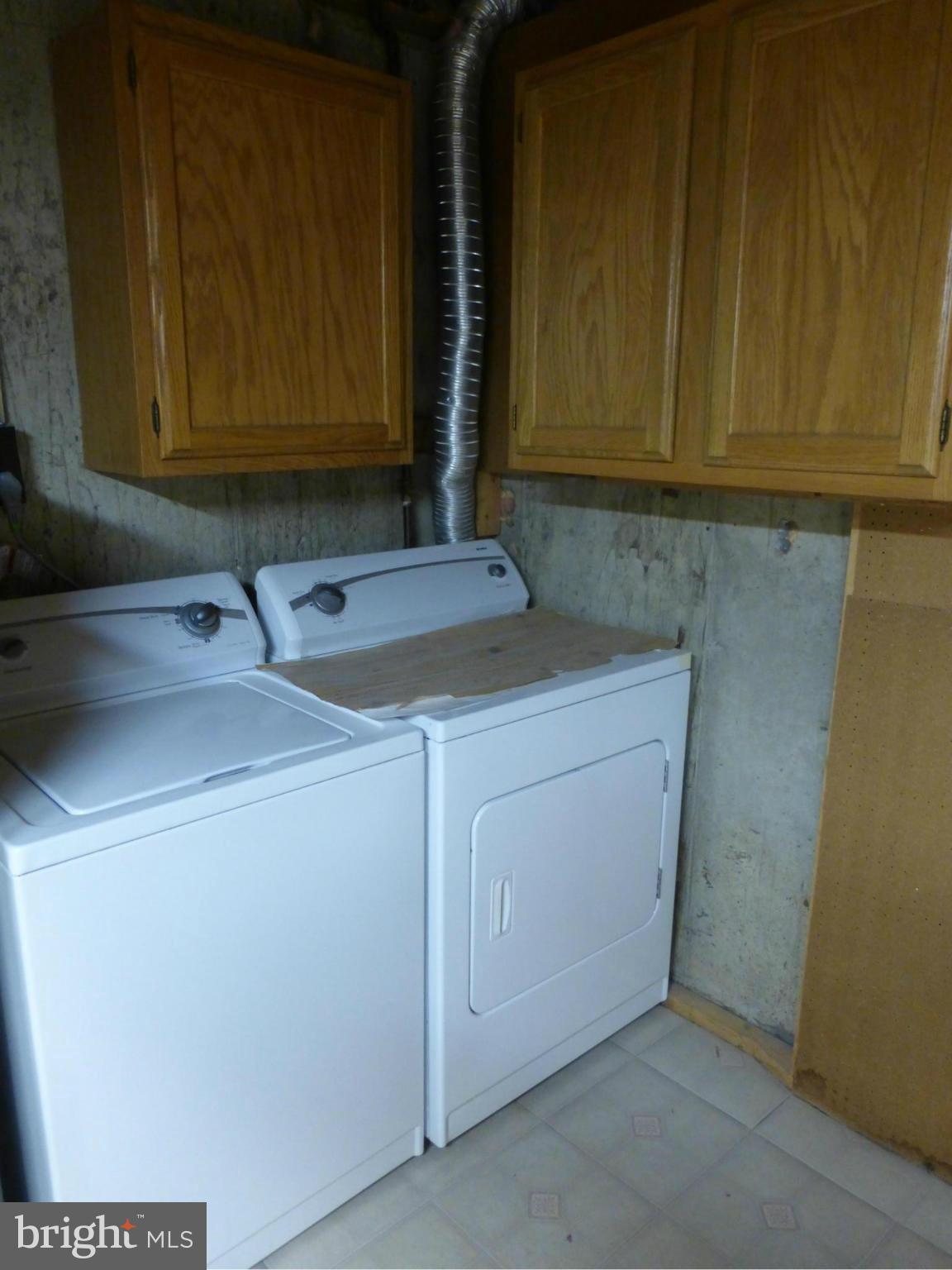 STONE CROSSING - Residential Lease