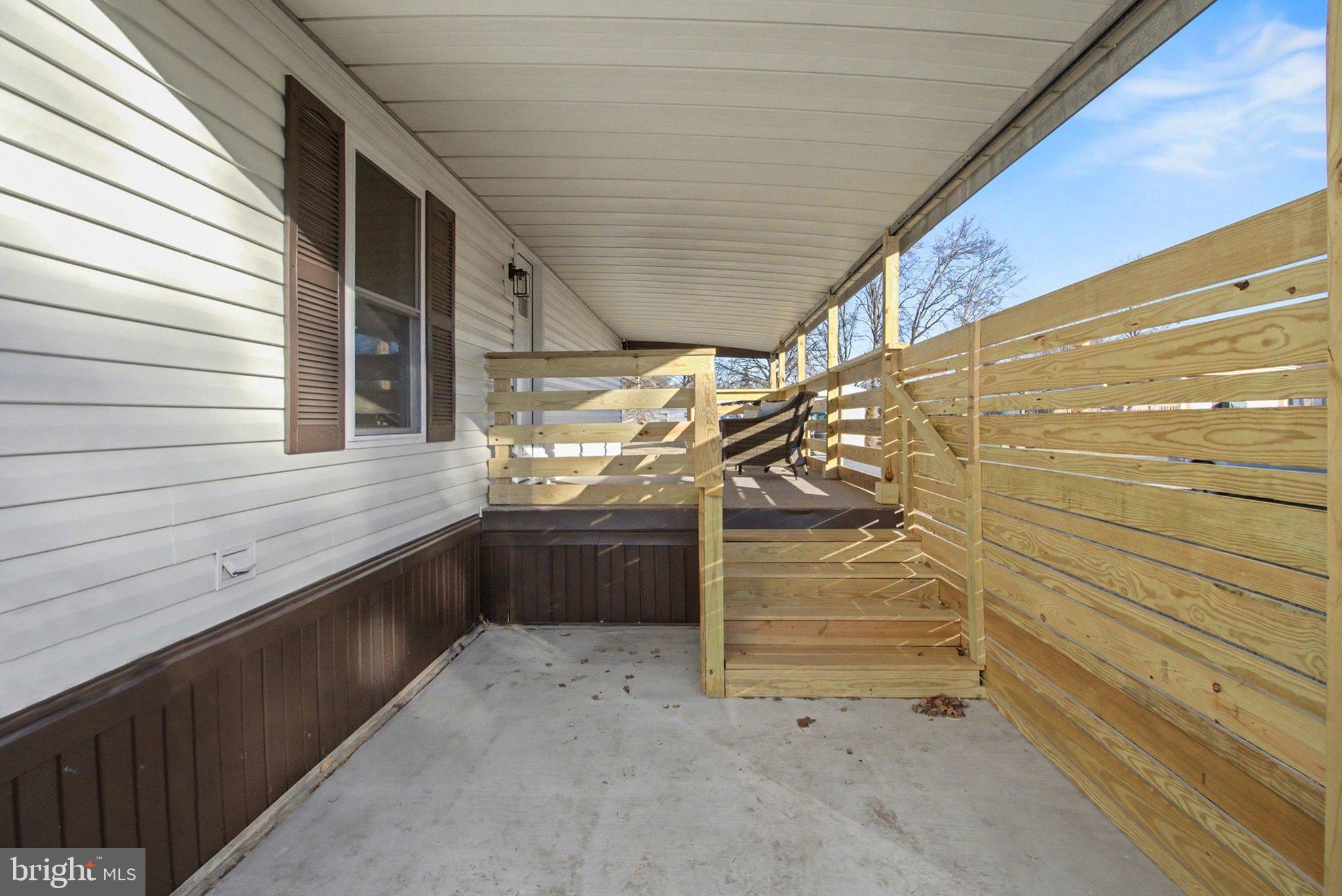 LINCOLN ESTATES - Residential