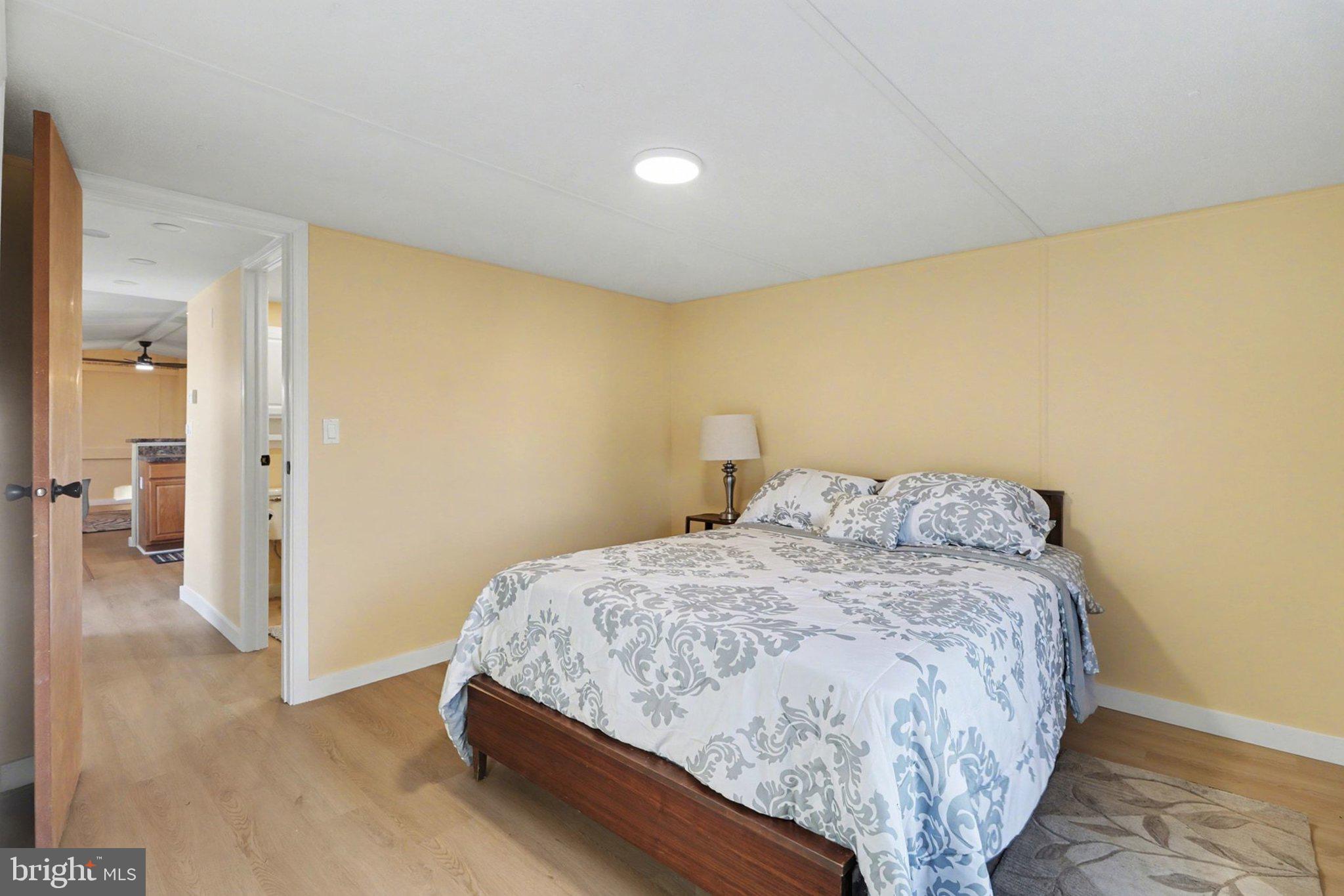 LINCOLN ESTATES - Residential