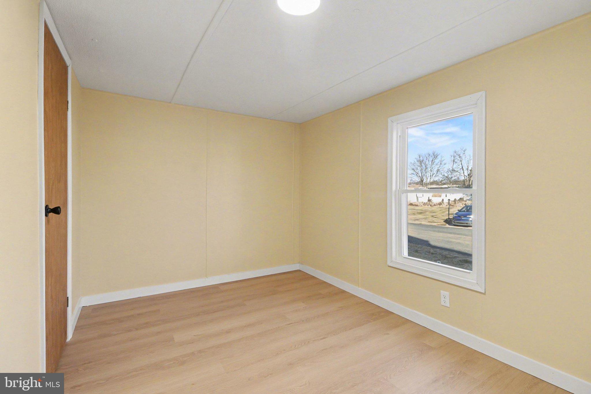 LINCOLN ESTATES - Residential