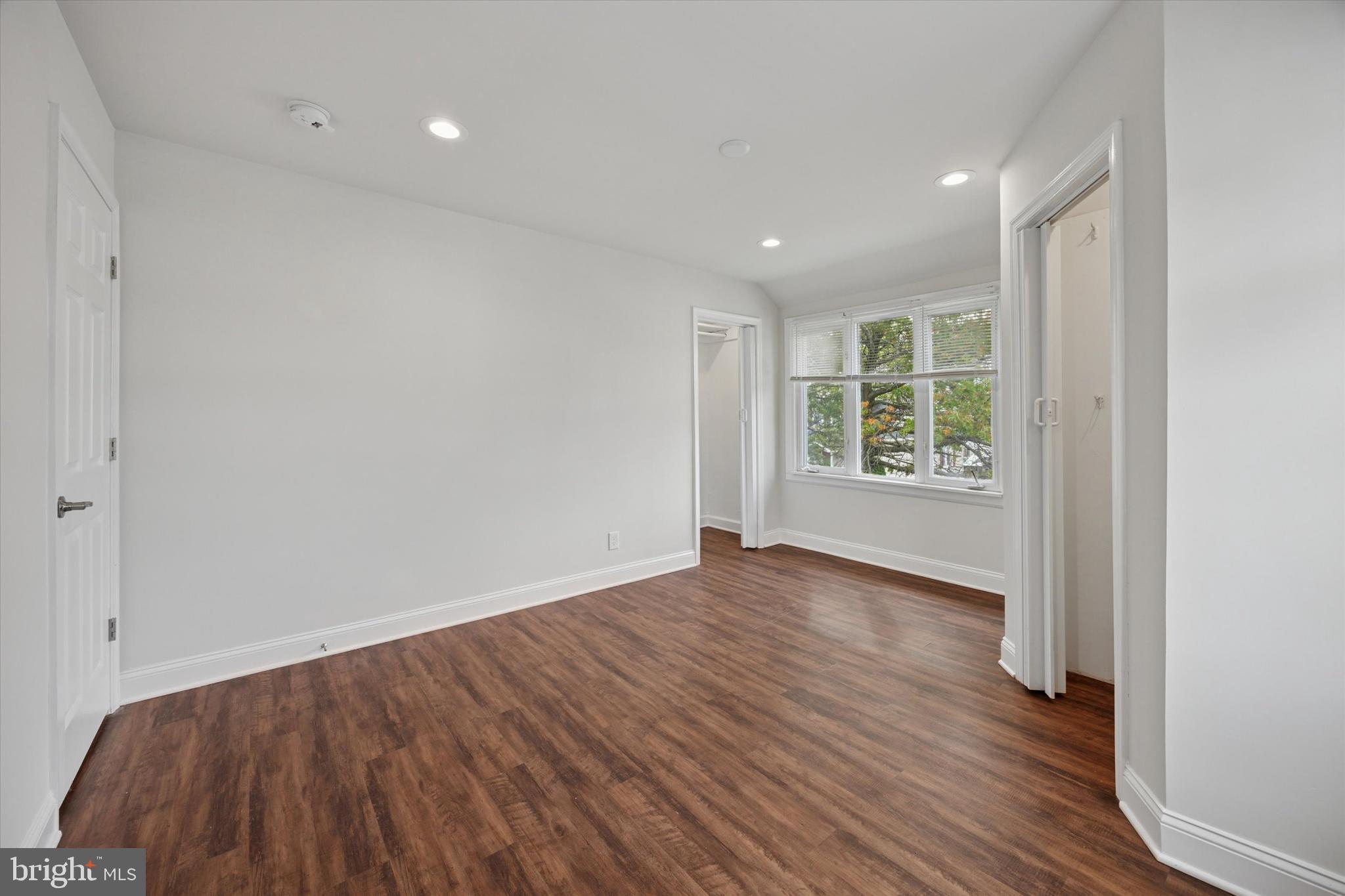 BRISTOL - Residential Lease