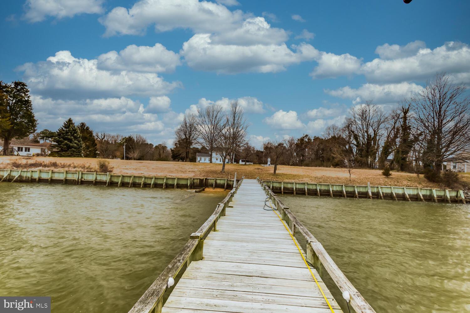 ROCK POINT - Residential