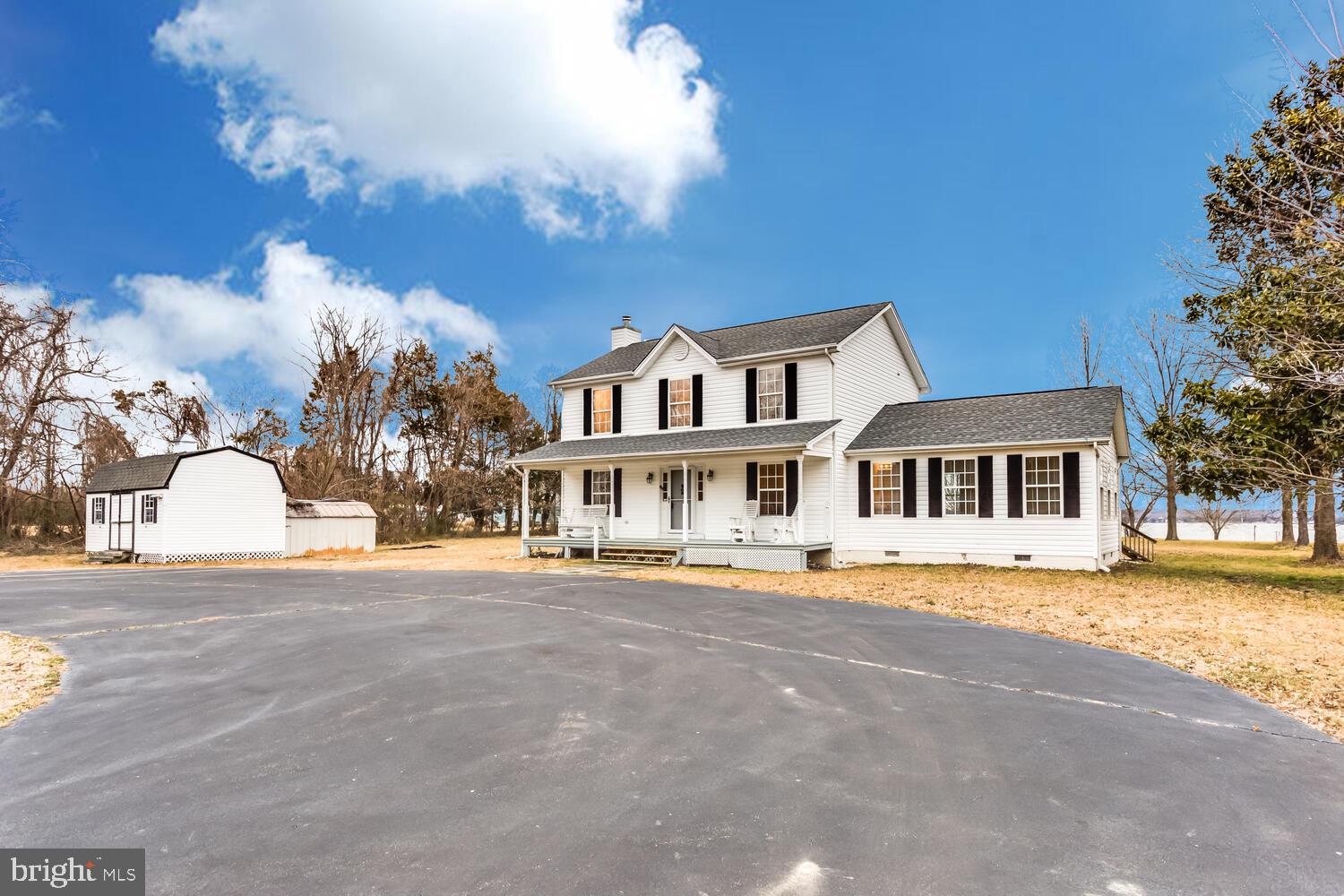 ROCK POINT - Residential