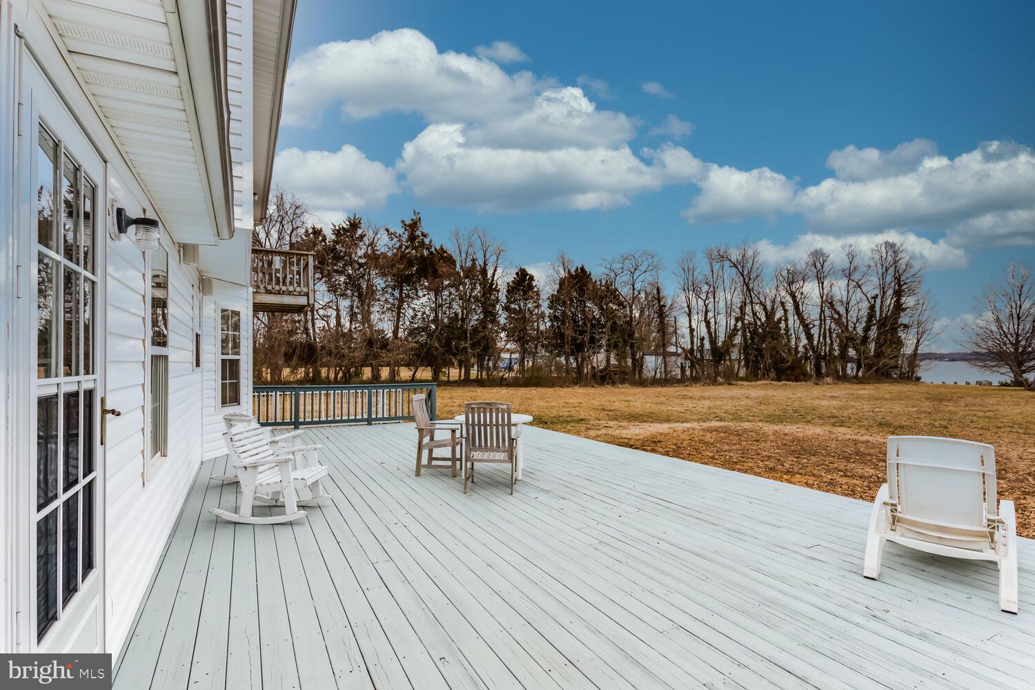 ROCK POINT - Residential