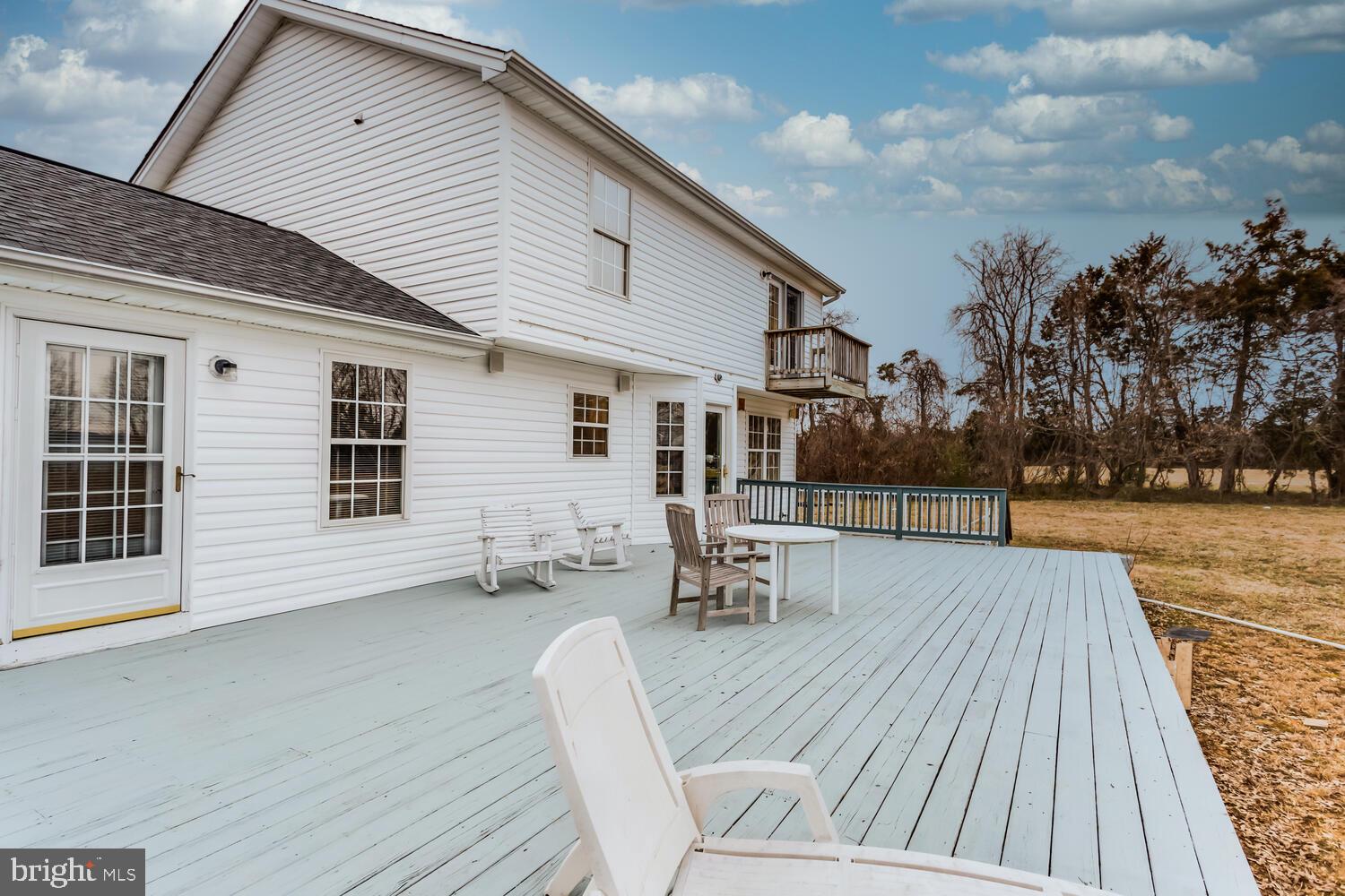 ROCK POINT - Residential