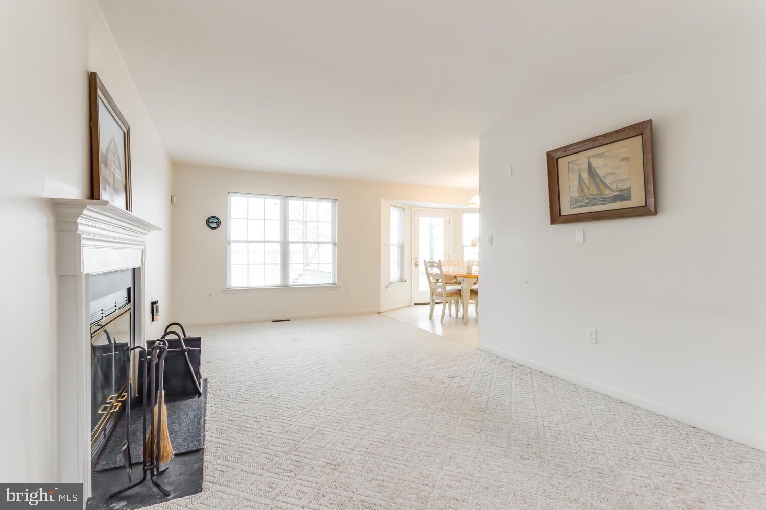 ROCK POINT - Residential