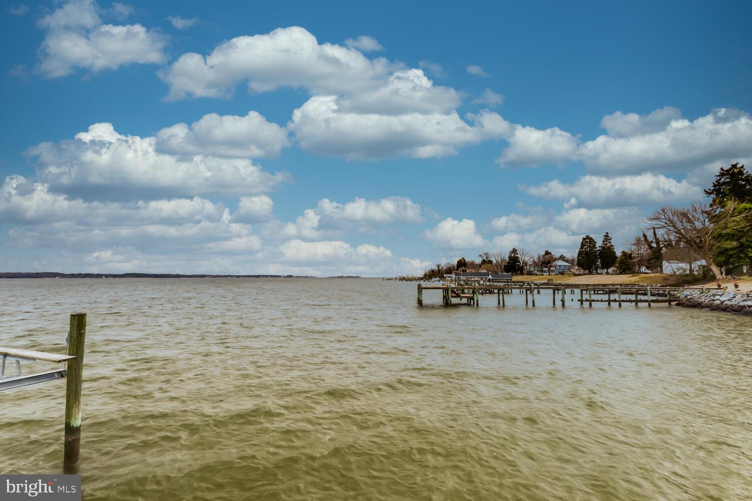 ROCK POINT - Residential