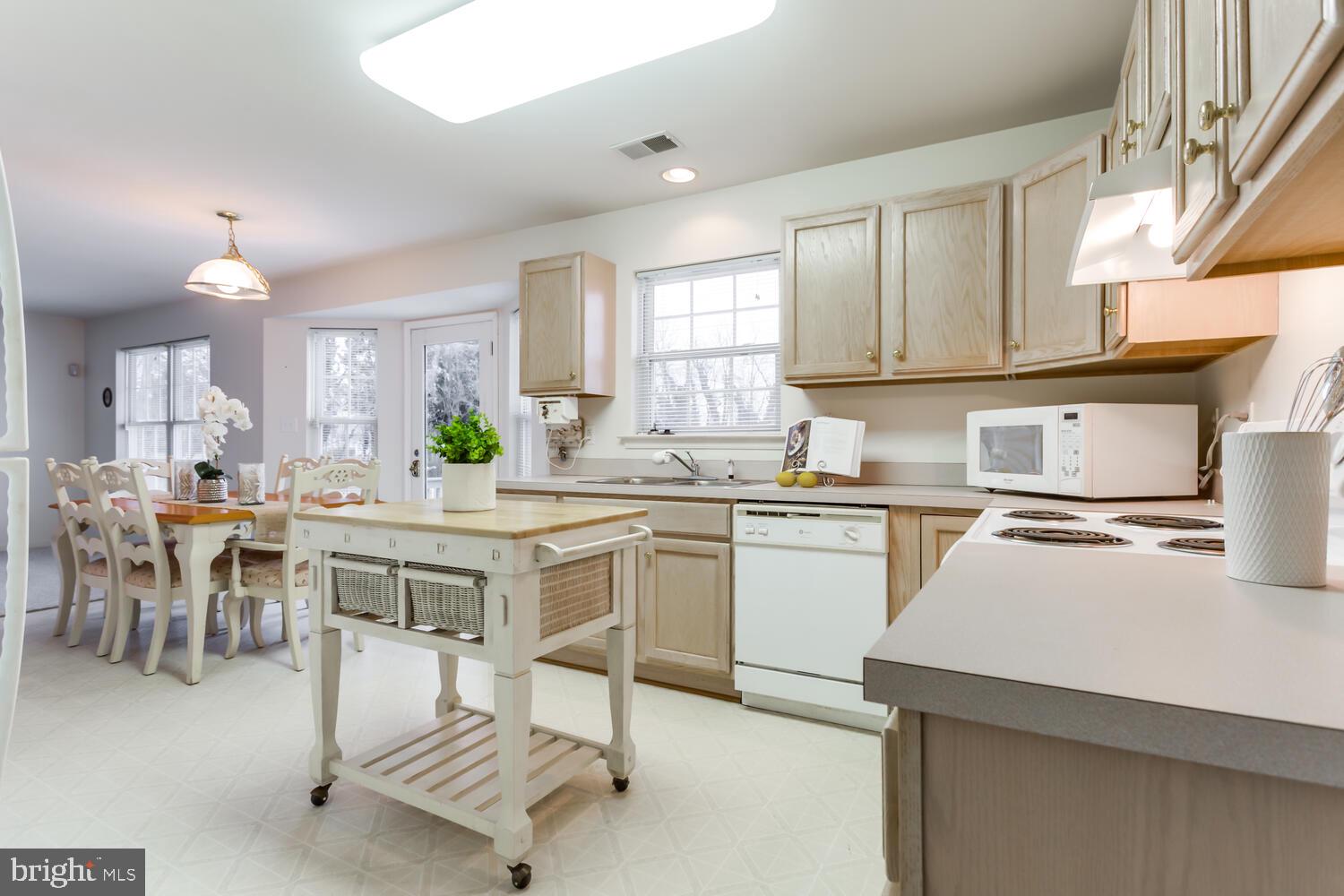 ROCK POINT - Residential