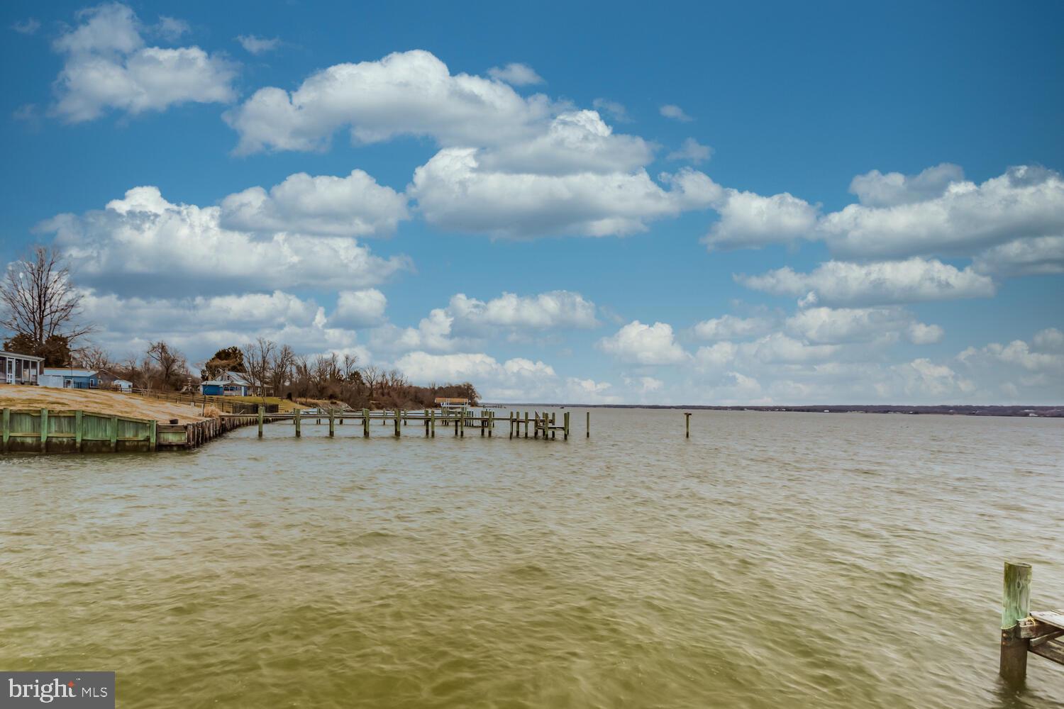 ROCK POINT - Residential