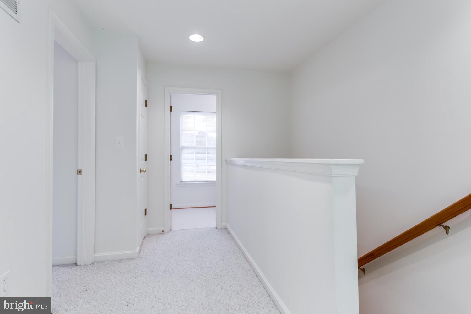 ROCK POINT - Residential