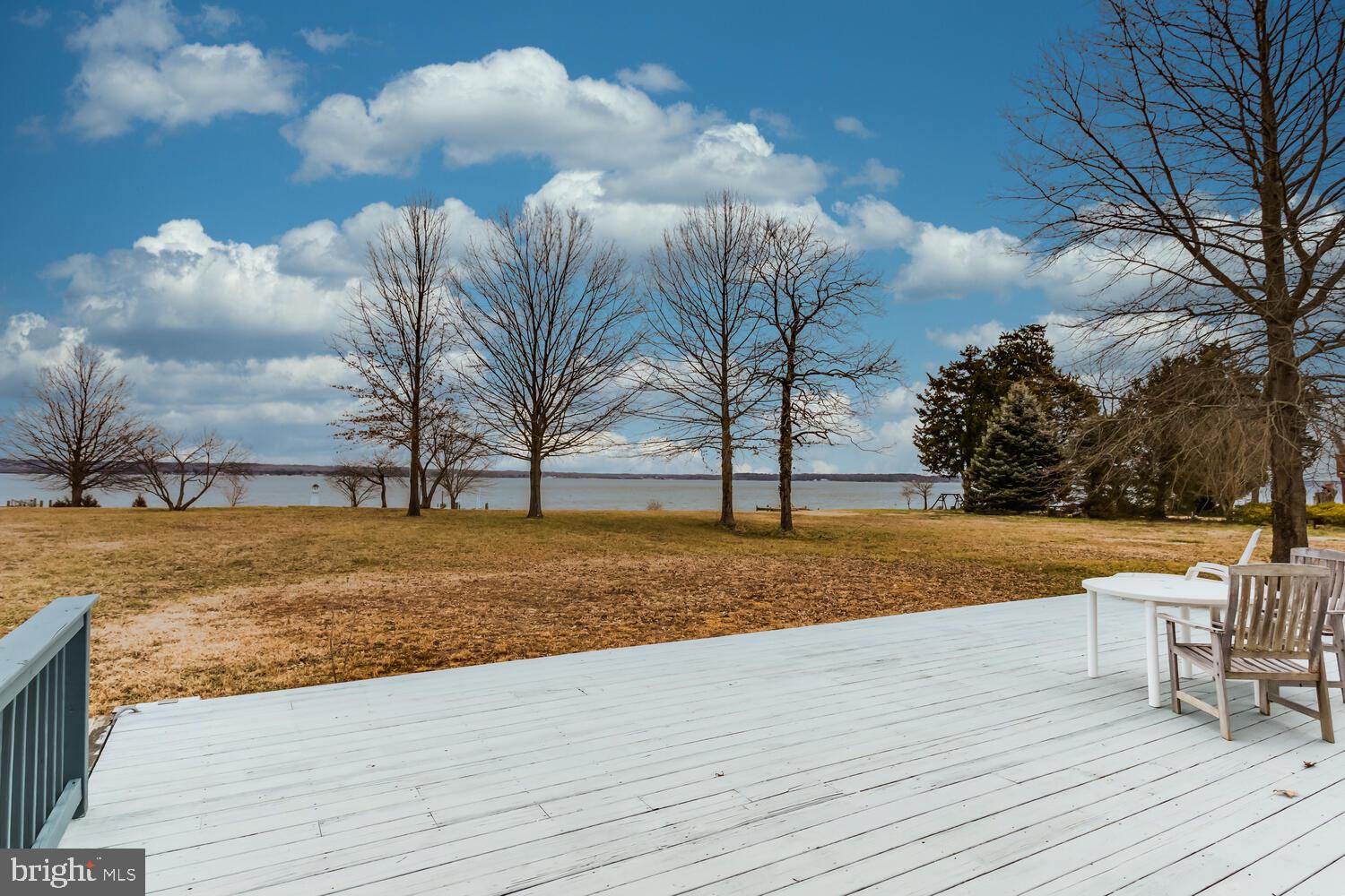 ROCK POINT - Residential