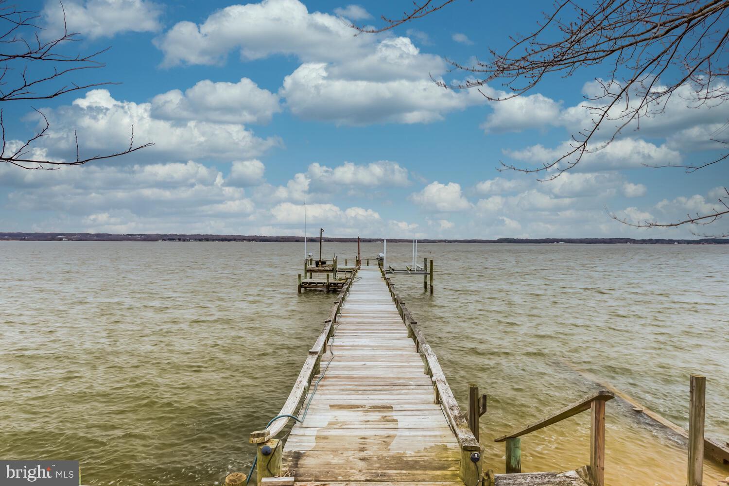 ROCK POINT - Residential