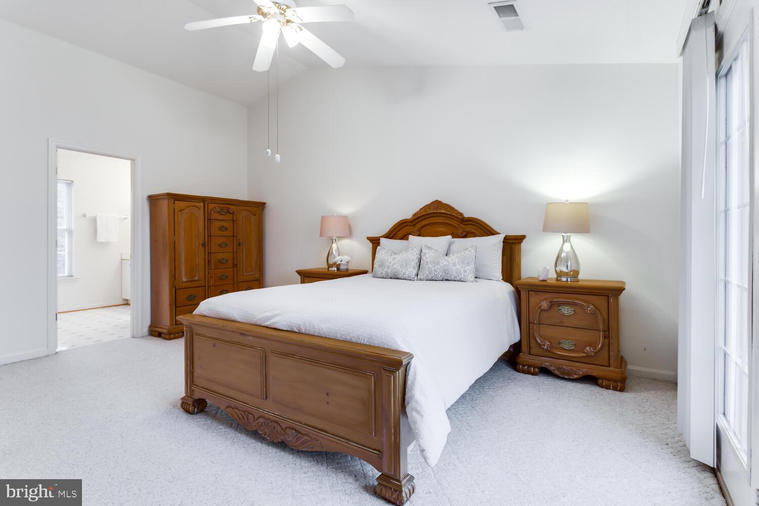 ROCK POINT - Residential