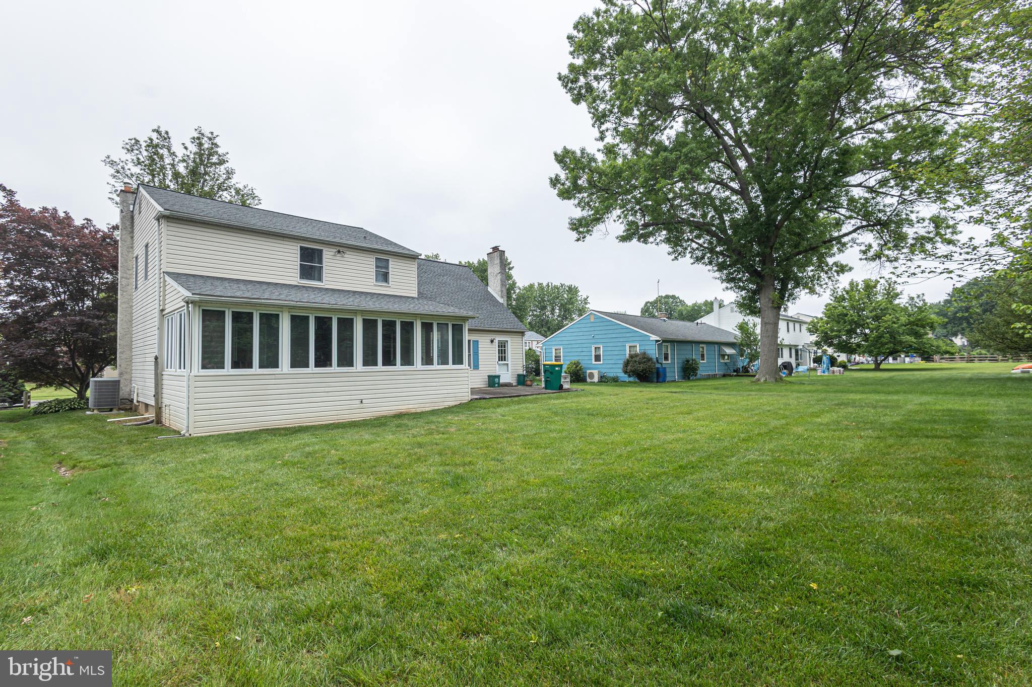 HEDGEROW WOODS - Residential