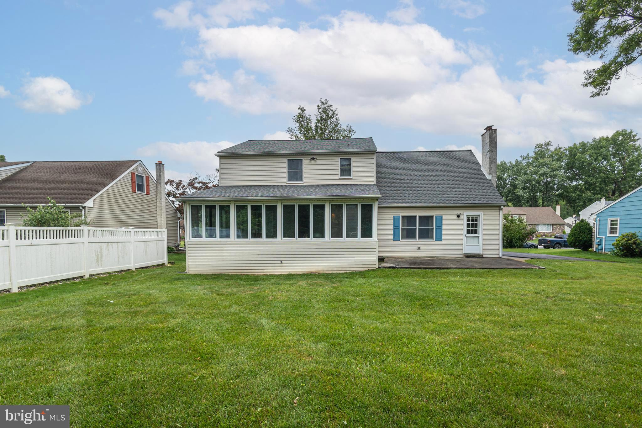 HEDGEROW WOODS - Residential
