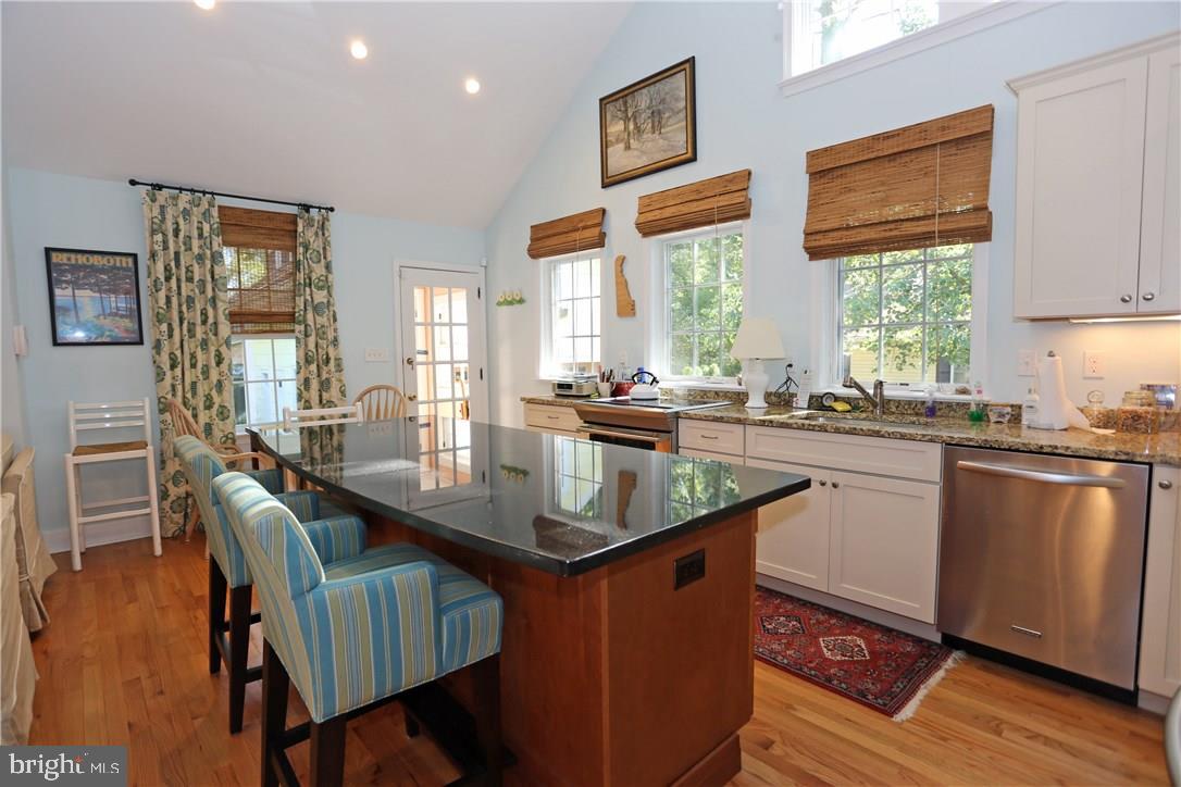 NORTH REHOBOTH - Residential