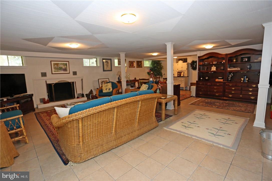 NORTH REHOBOTH - Residential