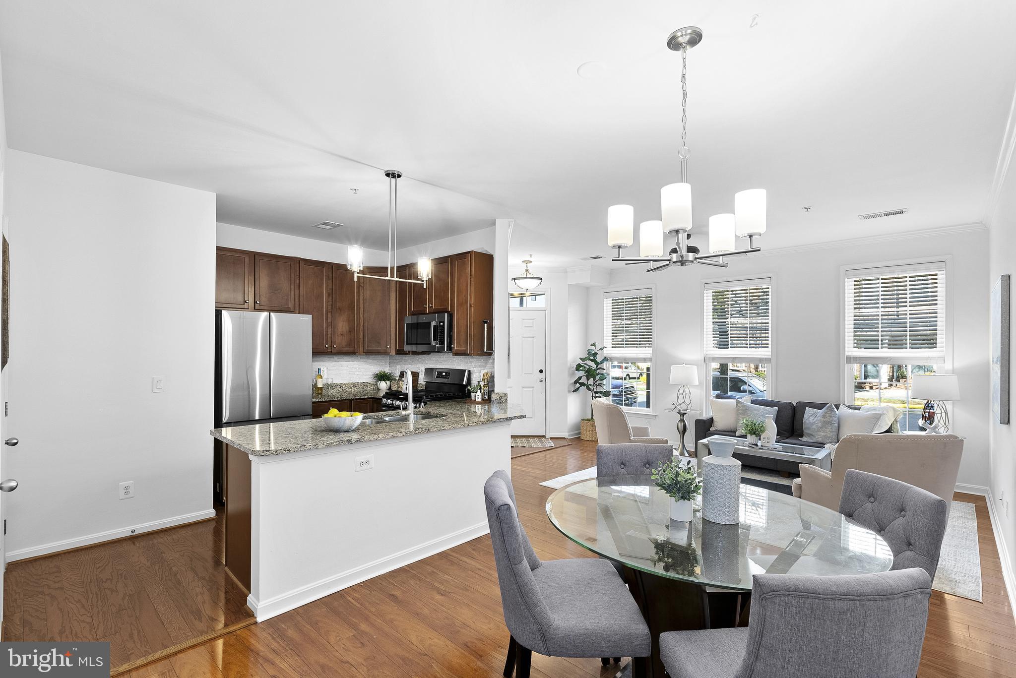 LINDEN ROW CONDOMINIUM - Residential