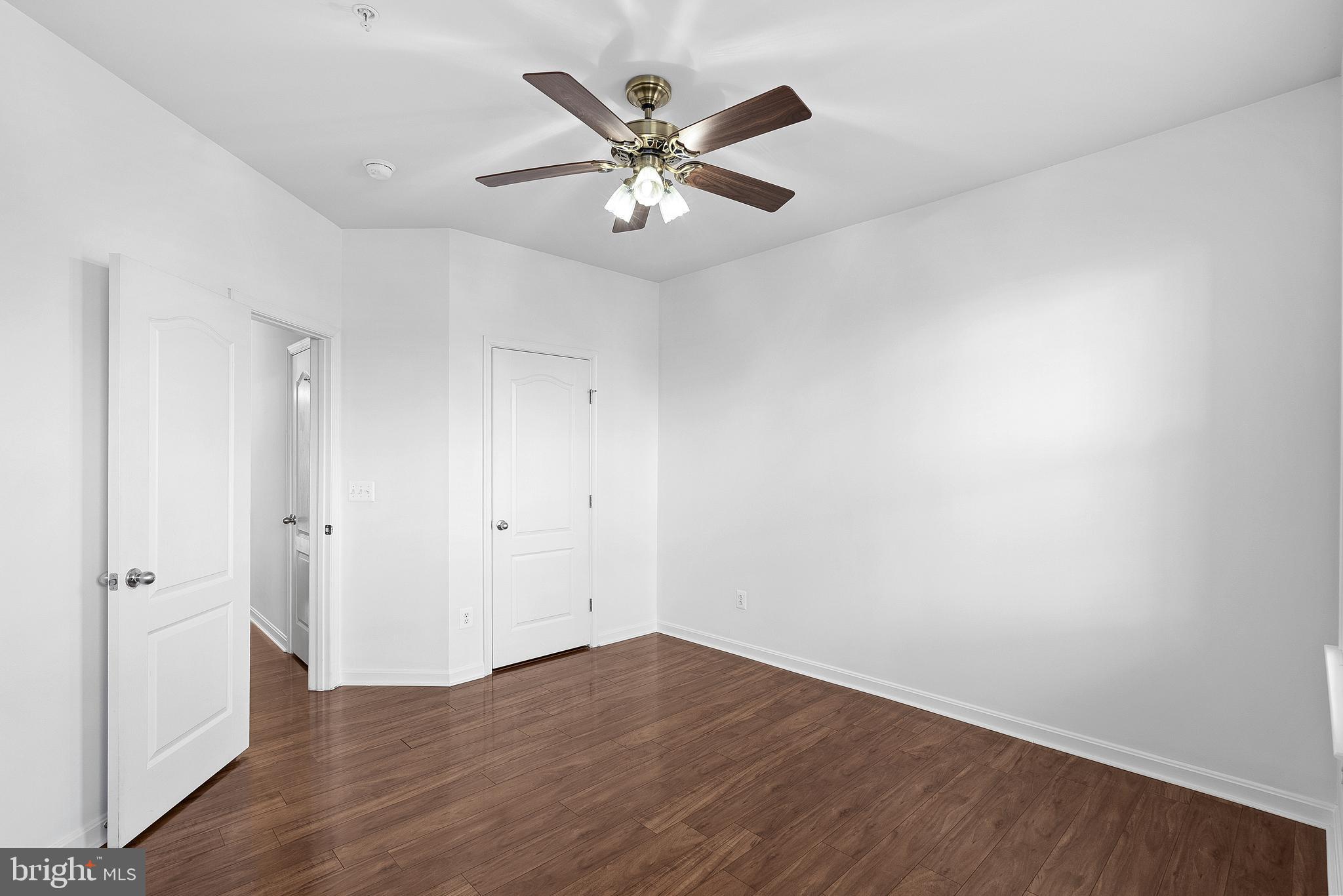 LINDEN ROW CONDOMINIUM - Residential