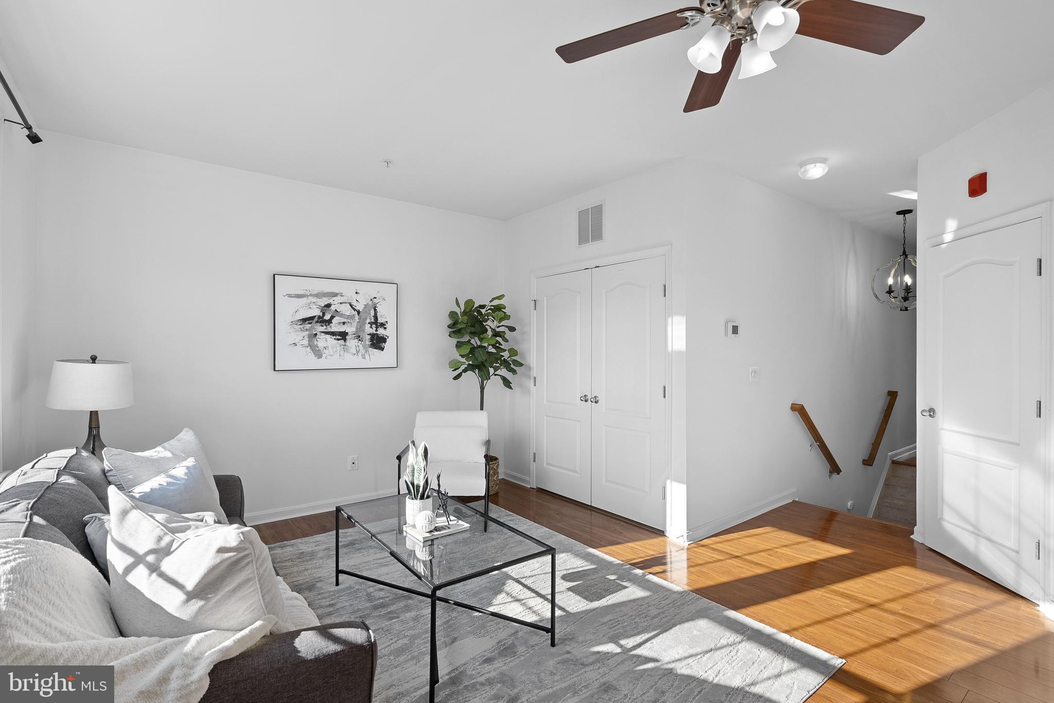 LINDEN ROW CONDOMINIUM - Residential