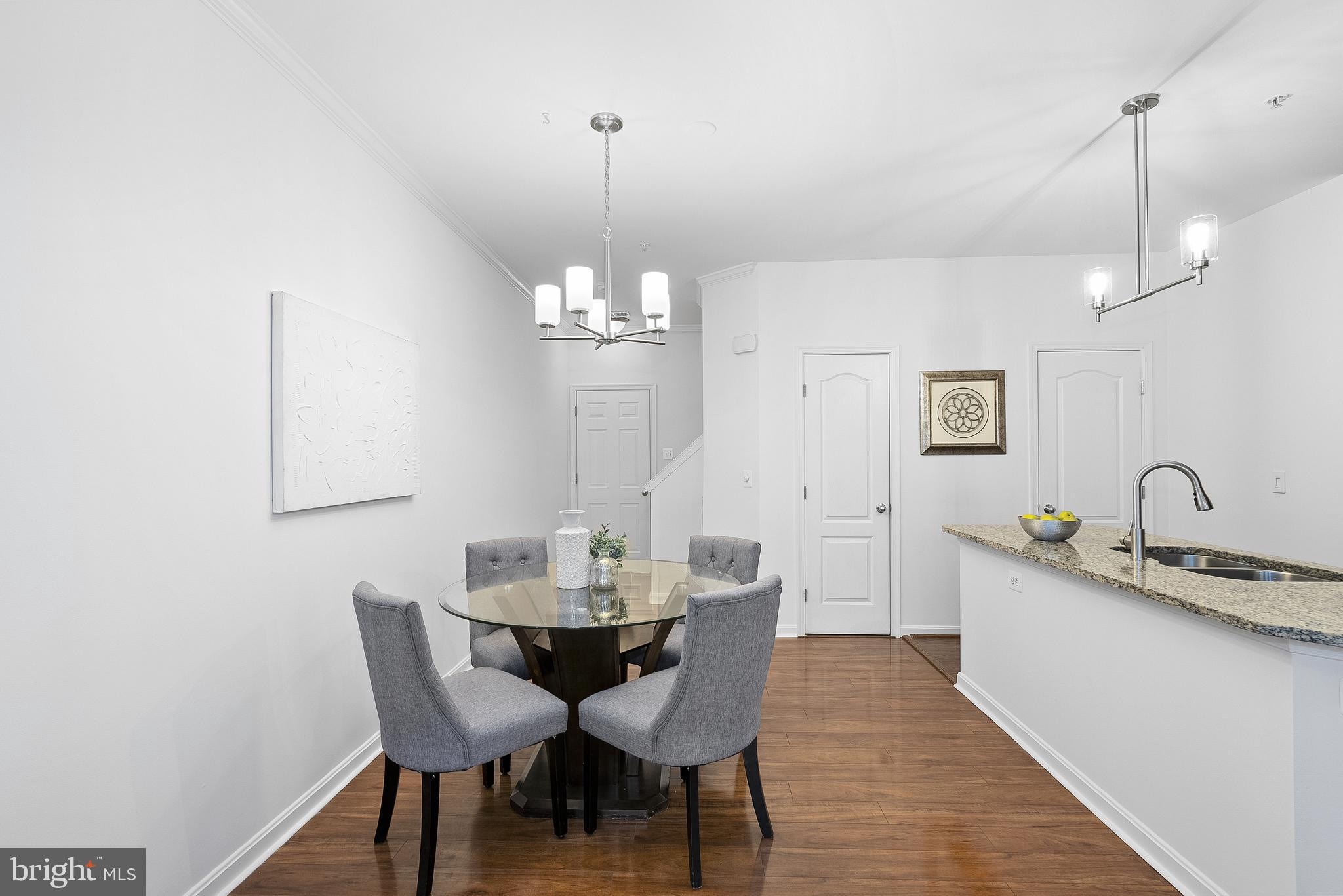 LINDEN ROW CONDOMINIUM - Residential