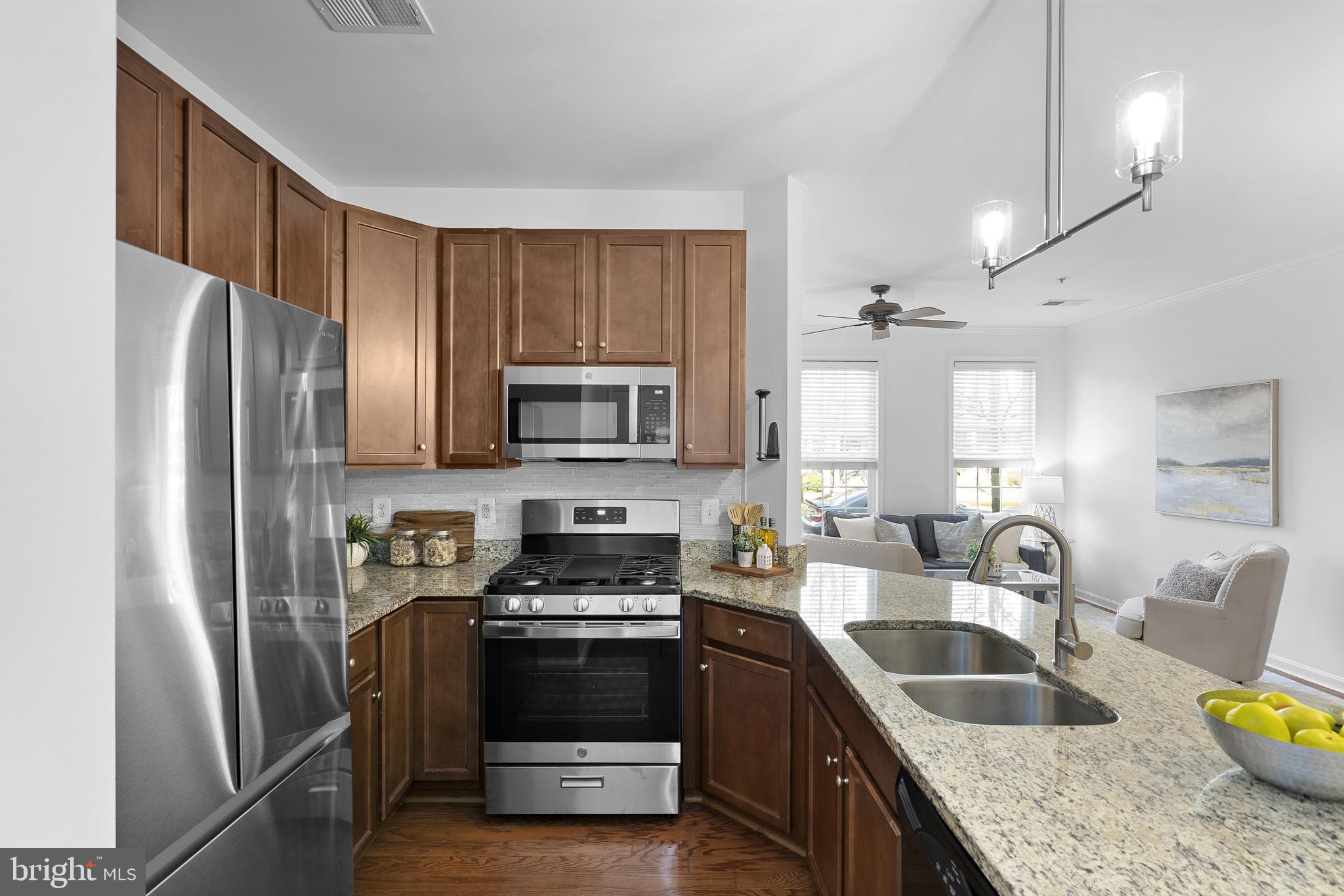 LINDEN ROW CONDOMINIUM - Residential