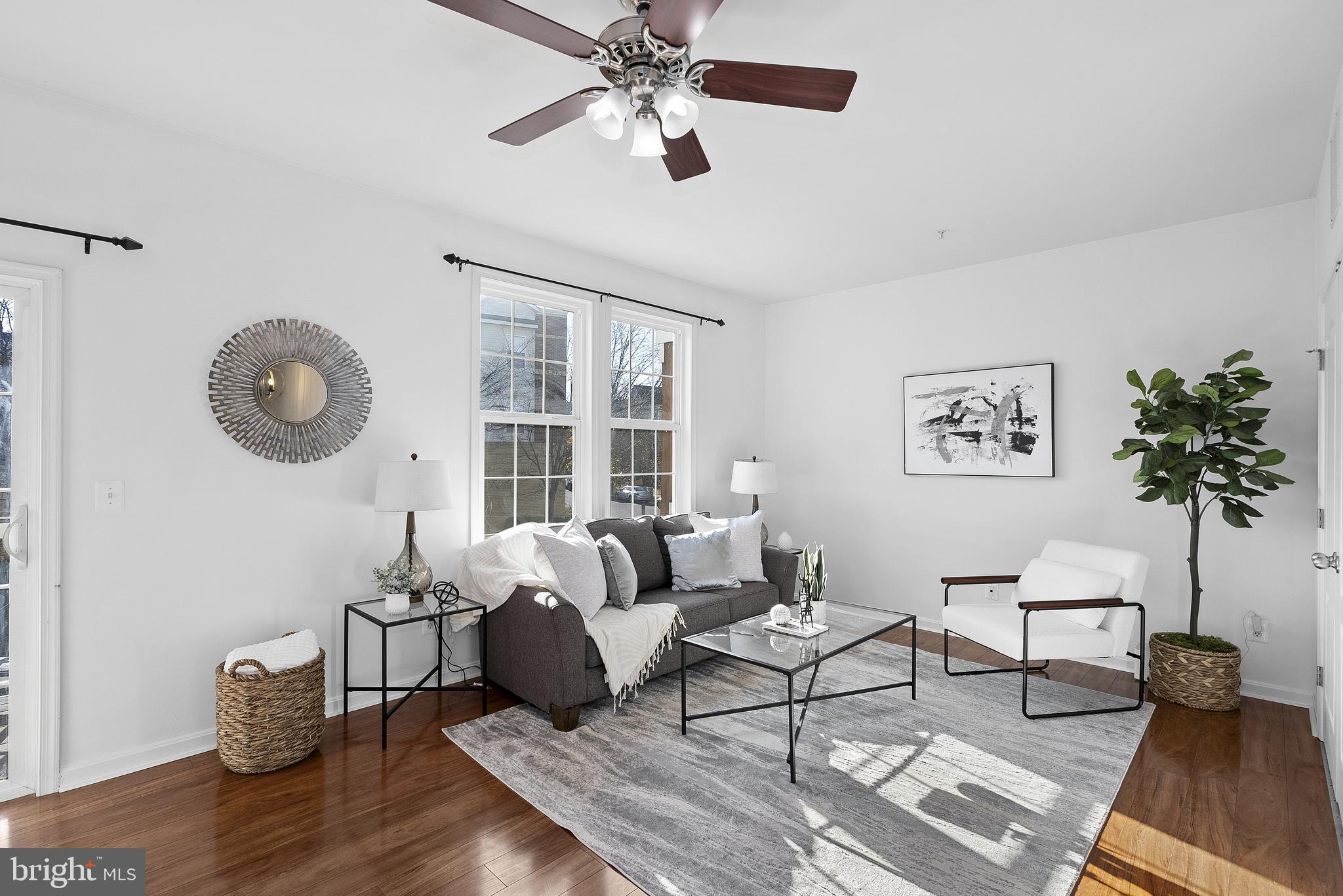 LINDEN ROW CONDOMINIUM - Residential