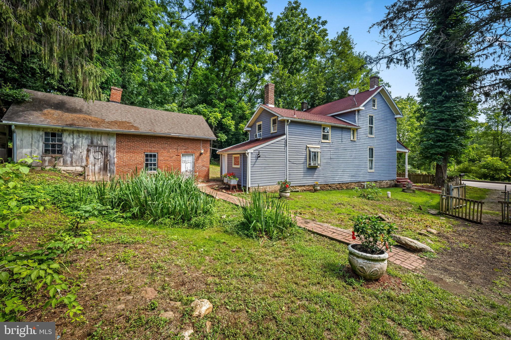 SHREWSBURY - Residential