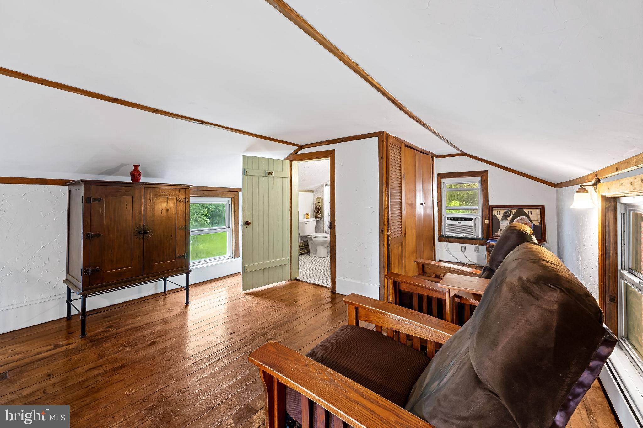 SHREWSBURY - Residential