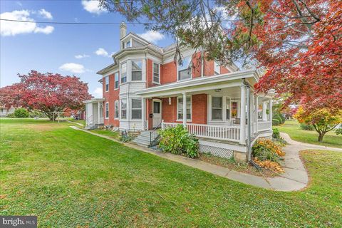 113 PINE STREET OXFORD PA 19363