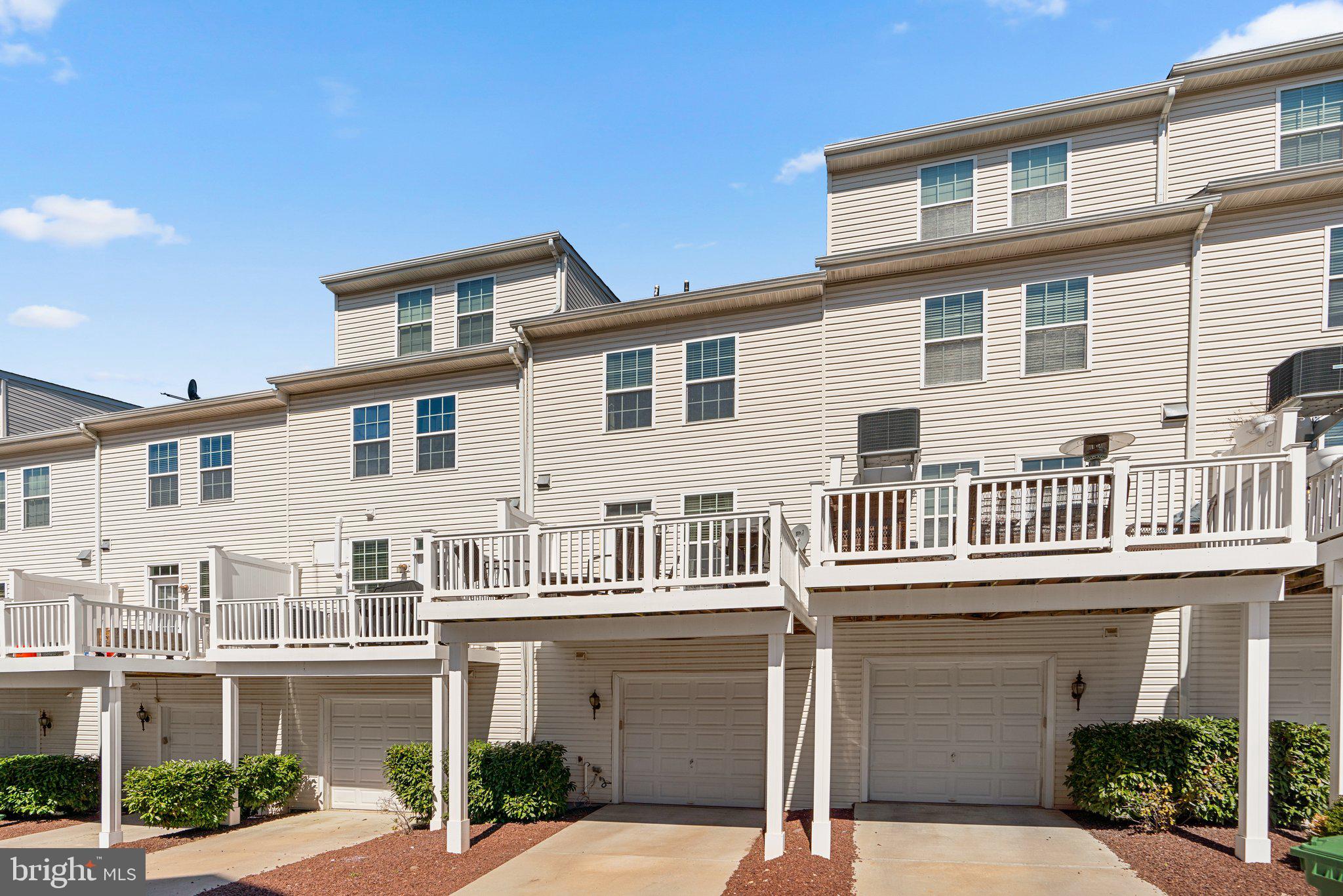 O'DONNELL SQUARE - Residential