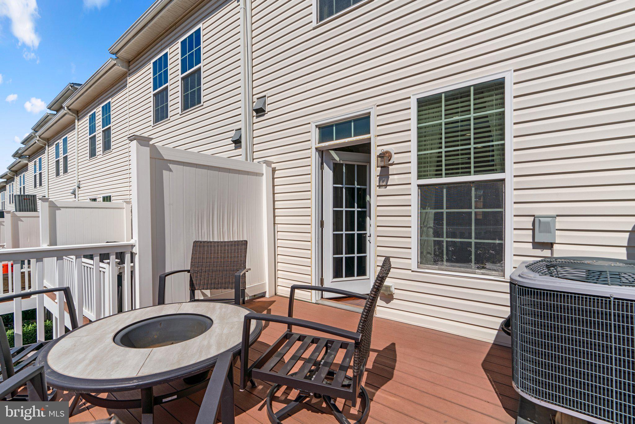 O'DONNELL SQUARE - Residential