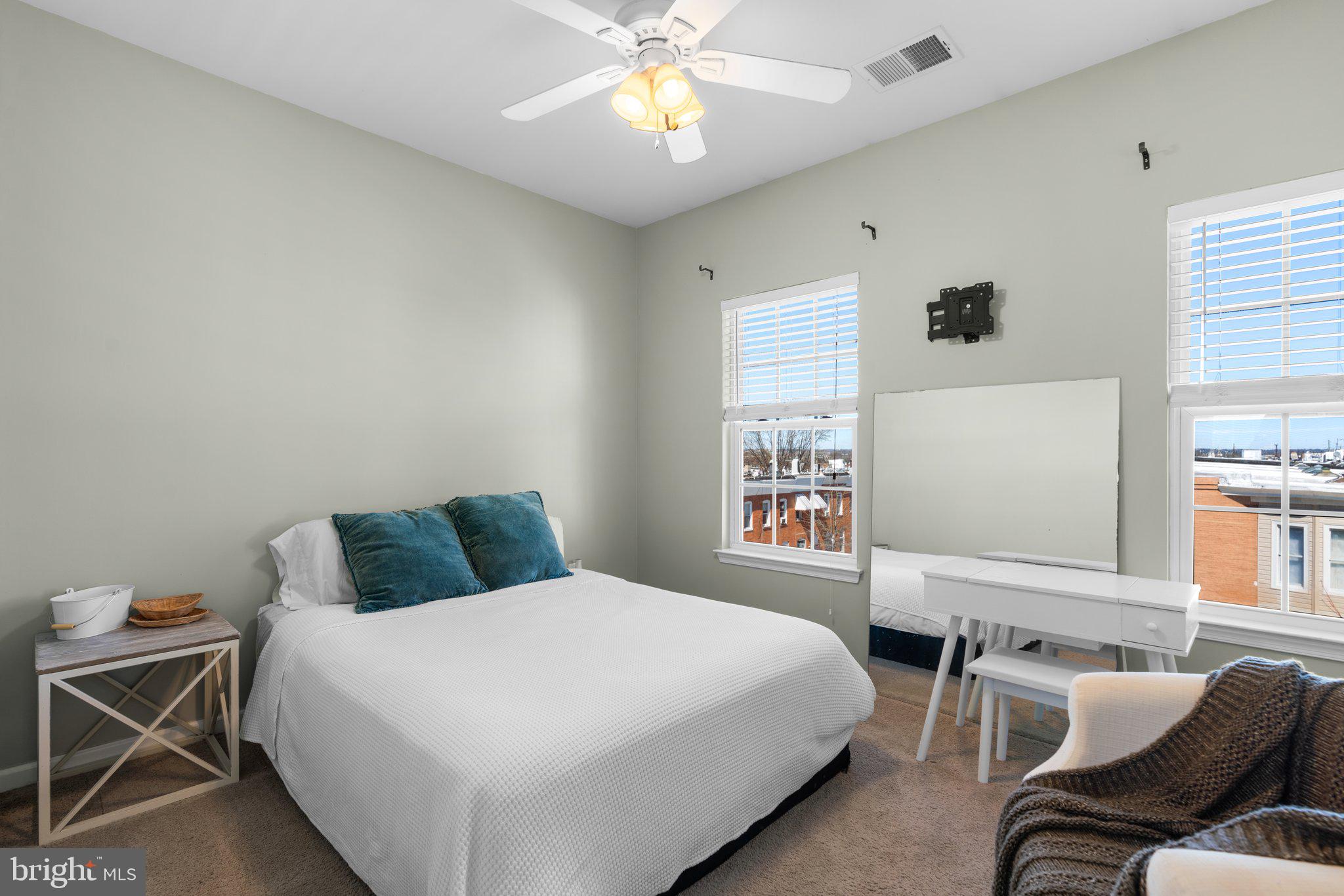 O'DONNELL SQUARE - Residential