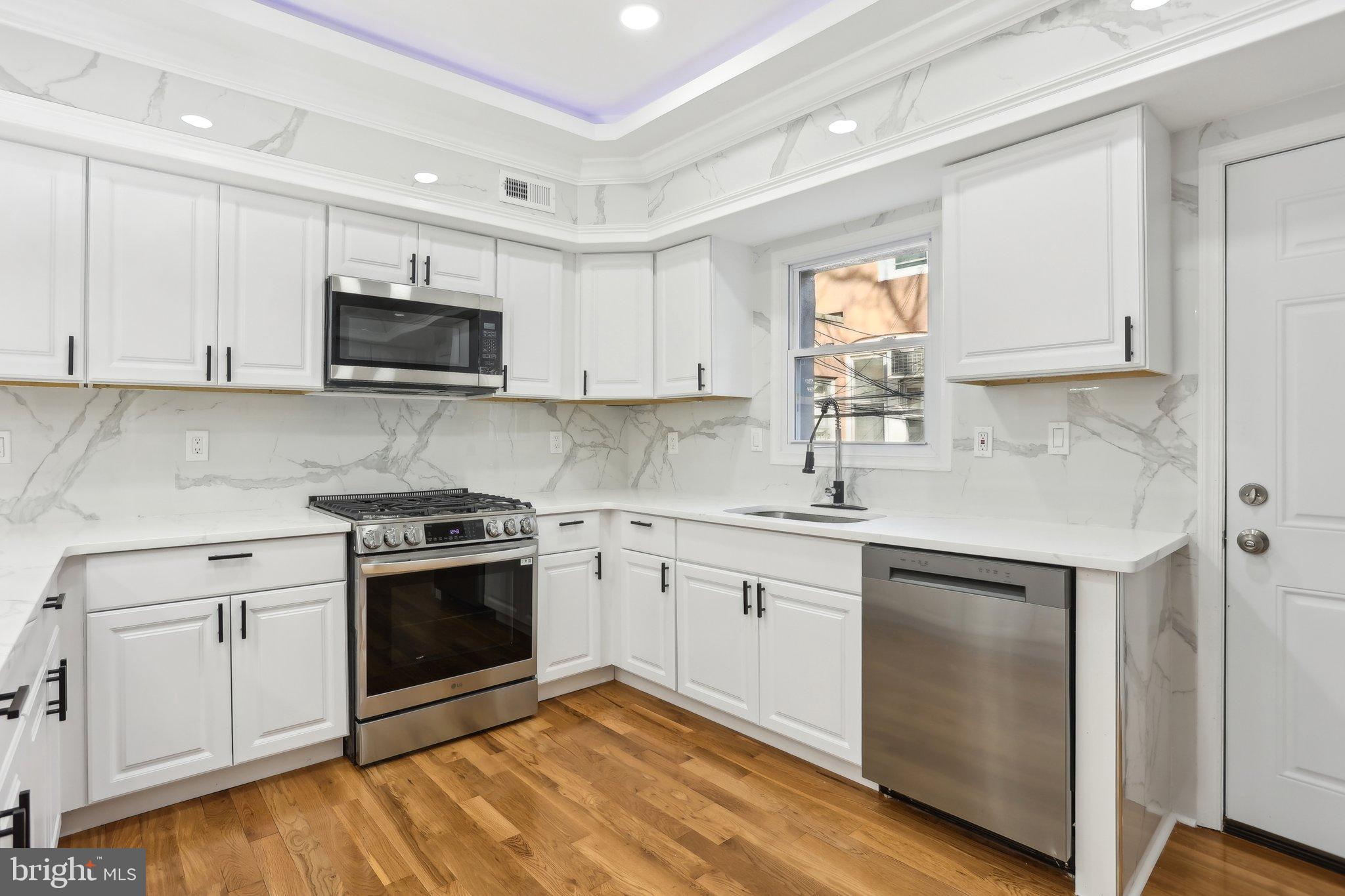 COBBS CREEK - Residential