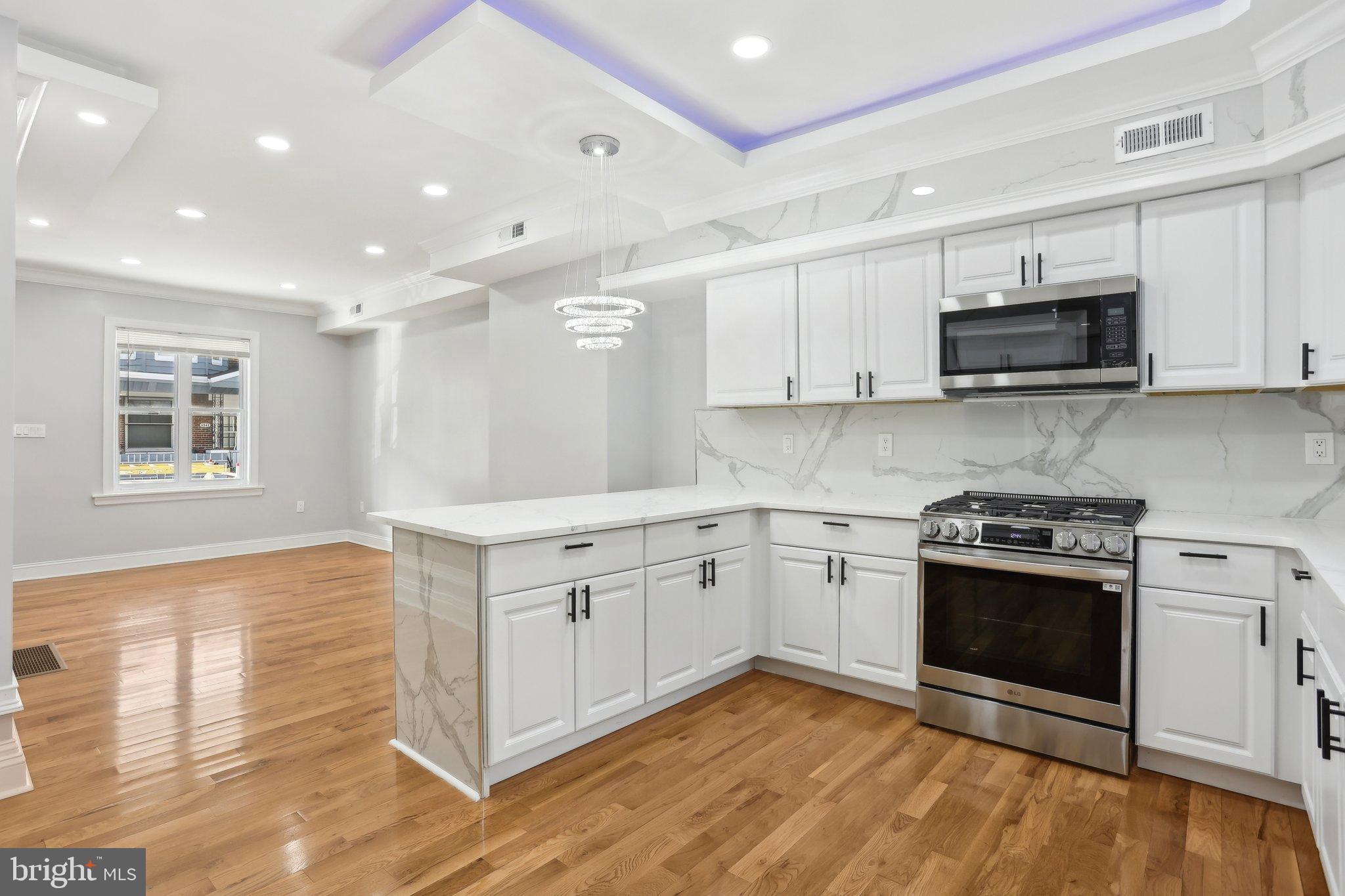 COBBS CREEK - Residential