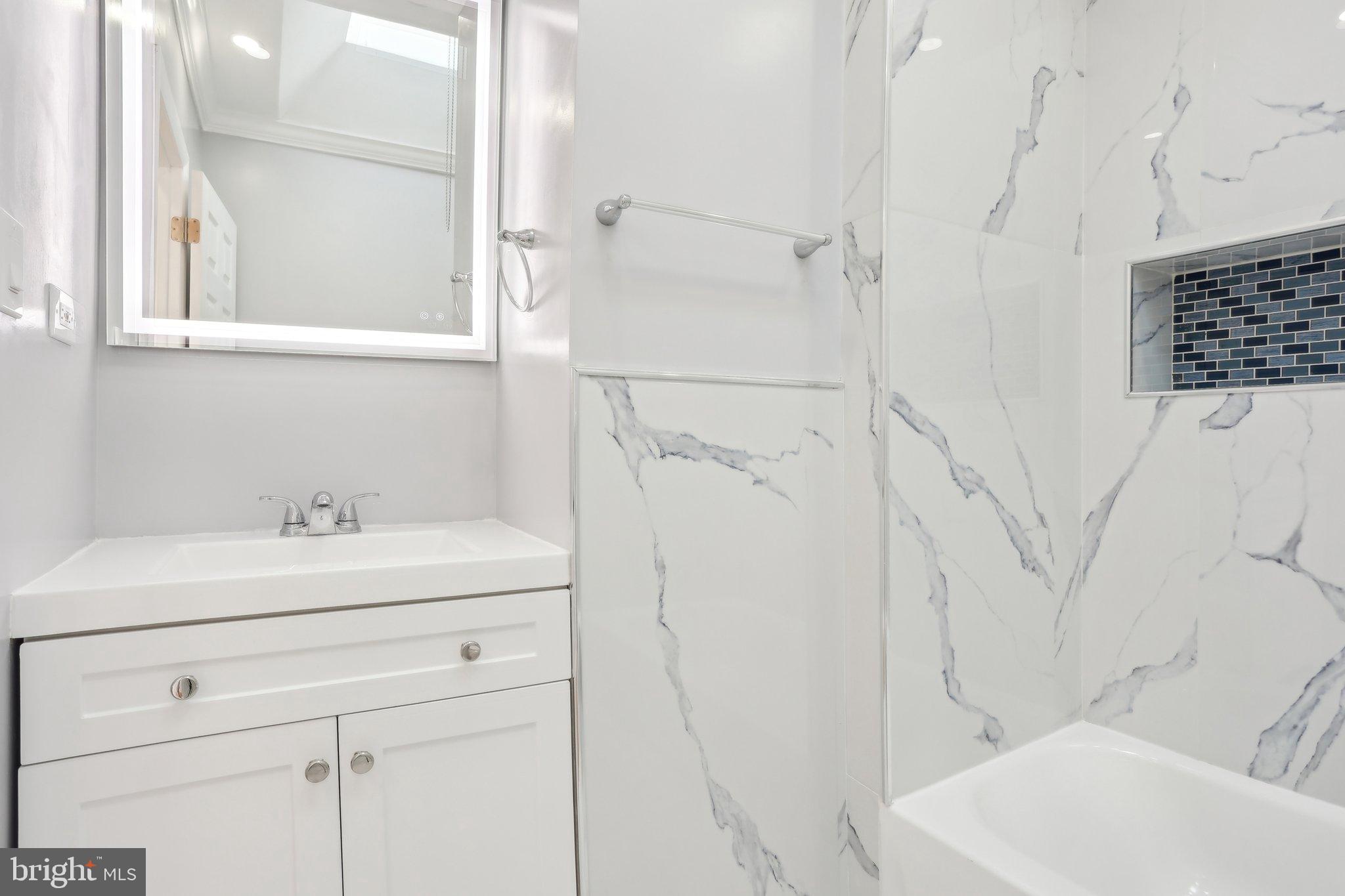 COBBS CREEK - Residential