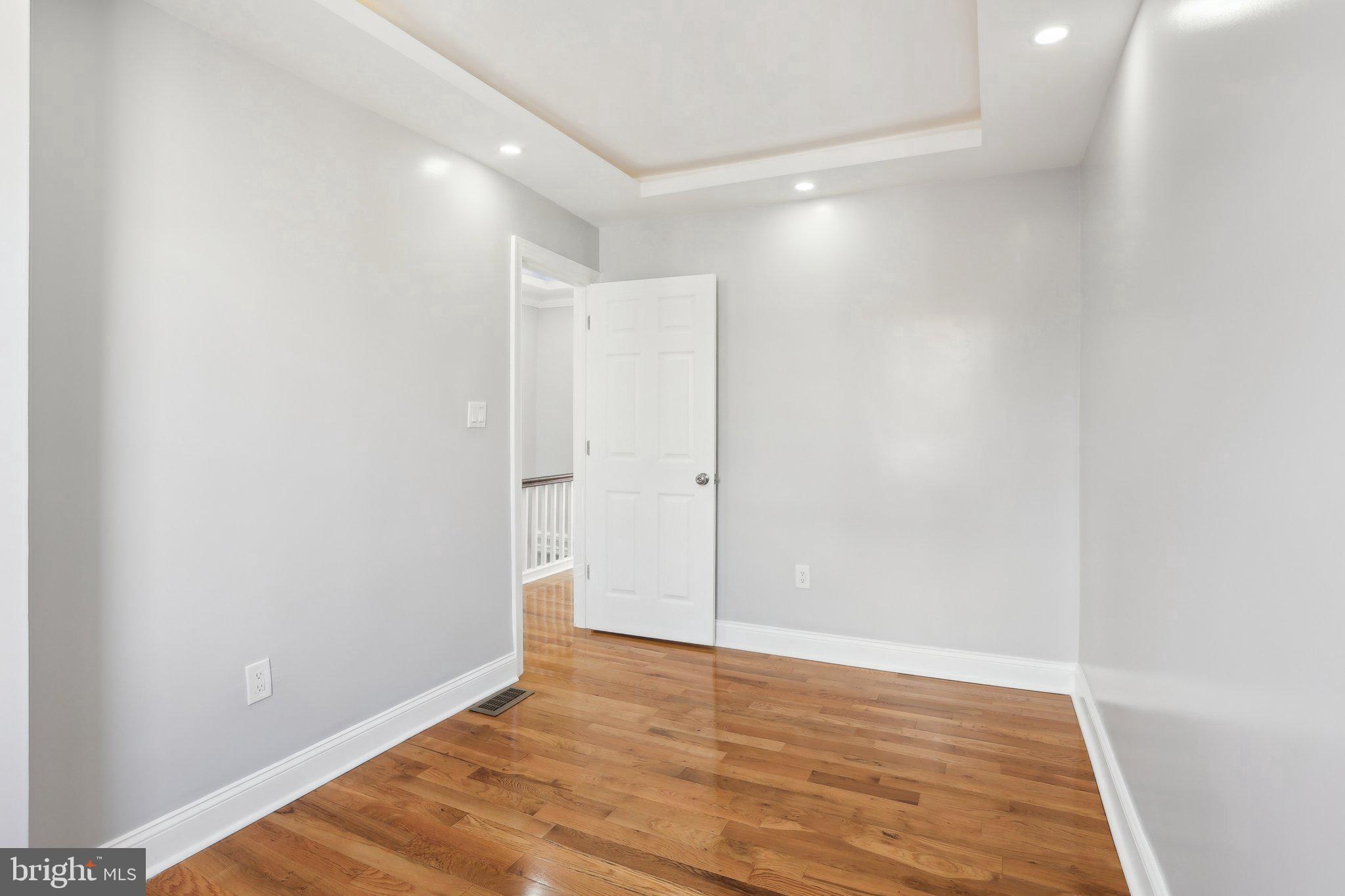 COBBS CREEK - Residential