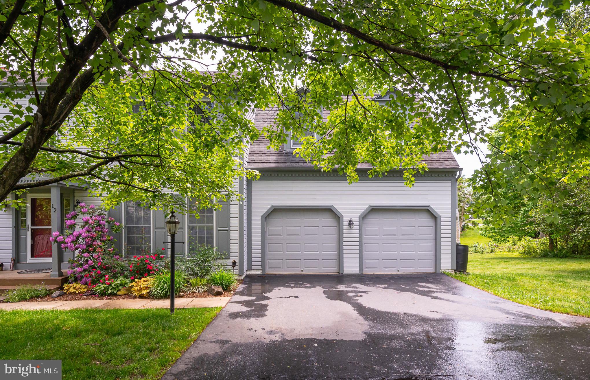 HAMPTON OAKS - Residential