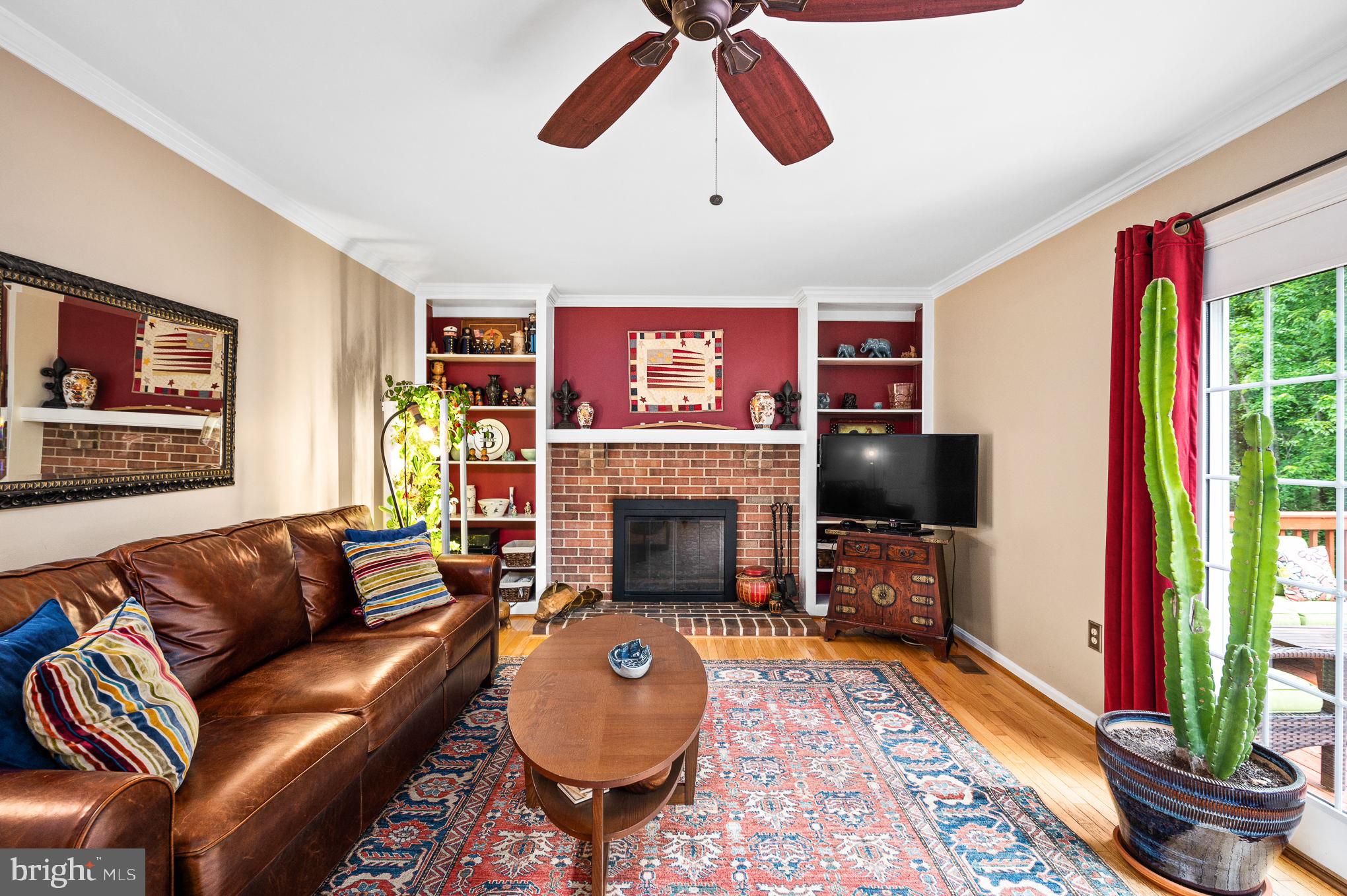 HAMPTON OAKS - Residential