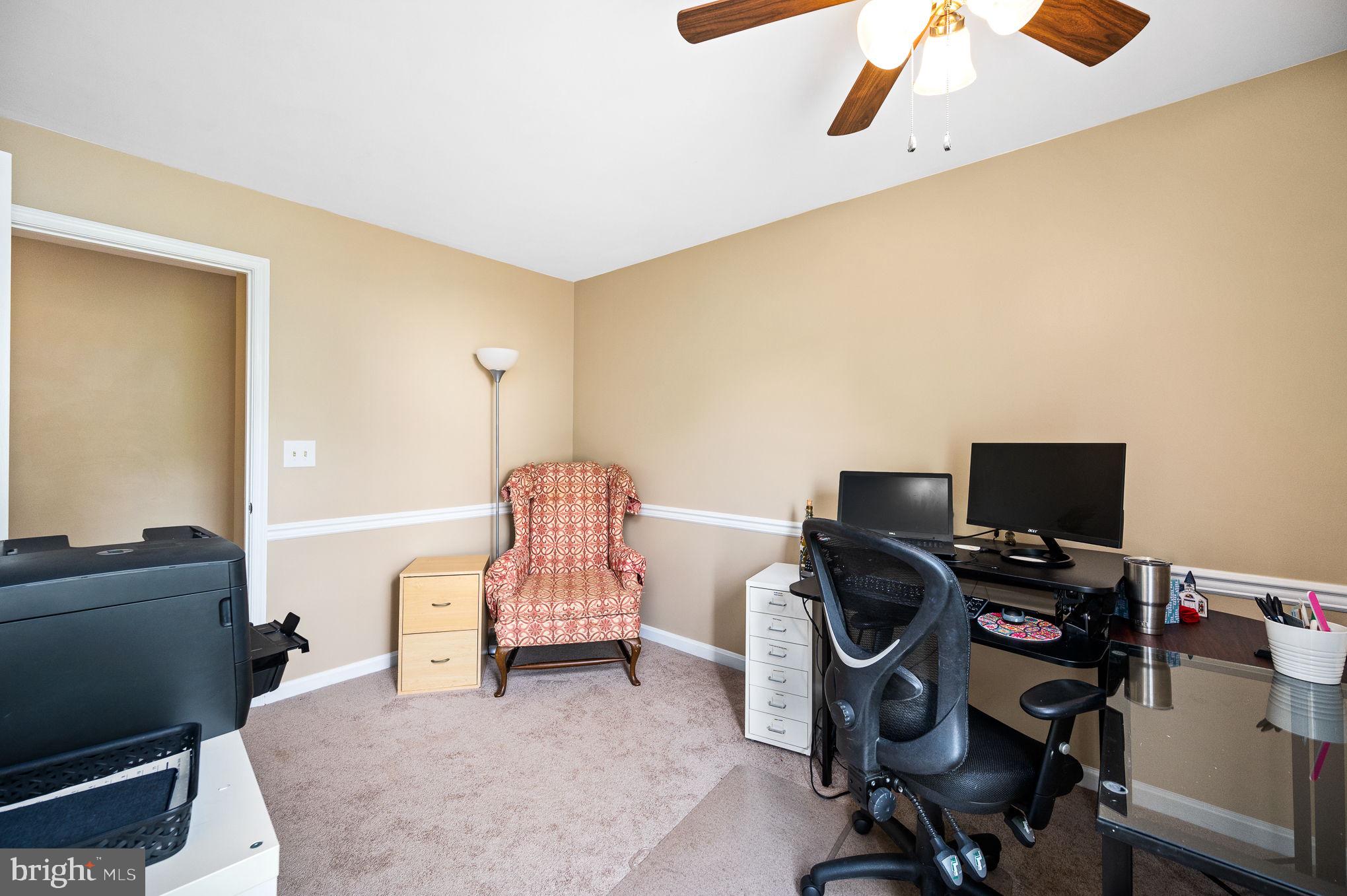 HAMPTON OAKS - Residential