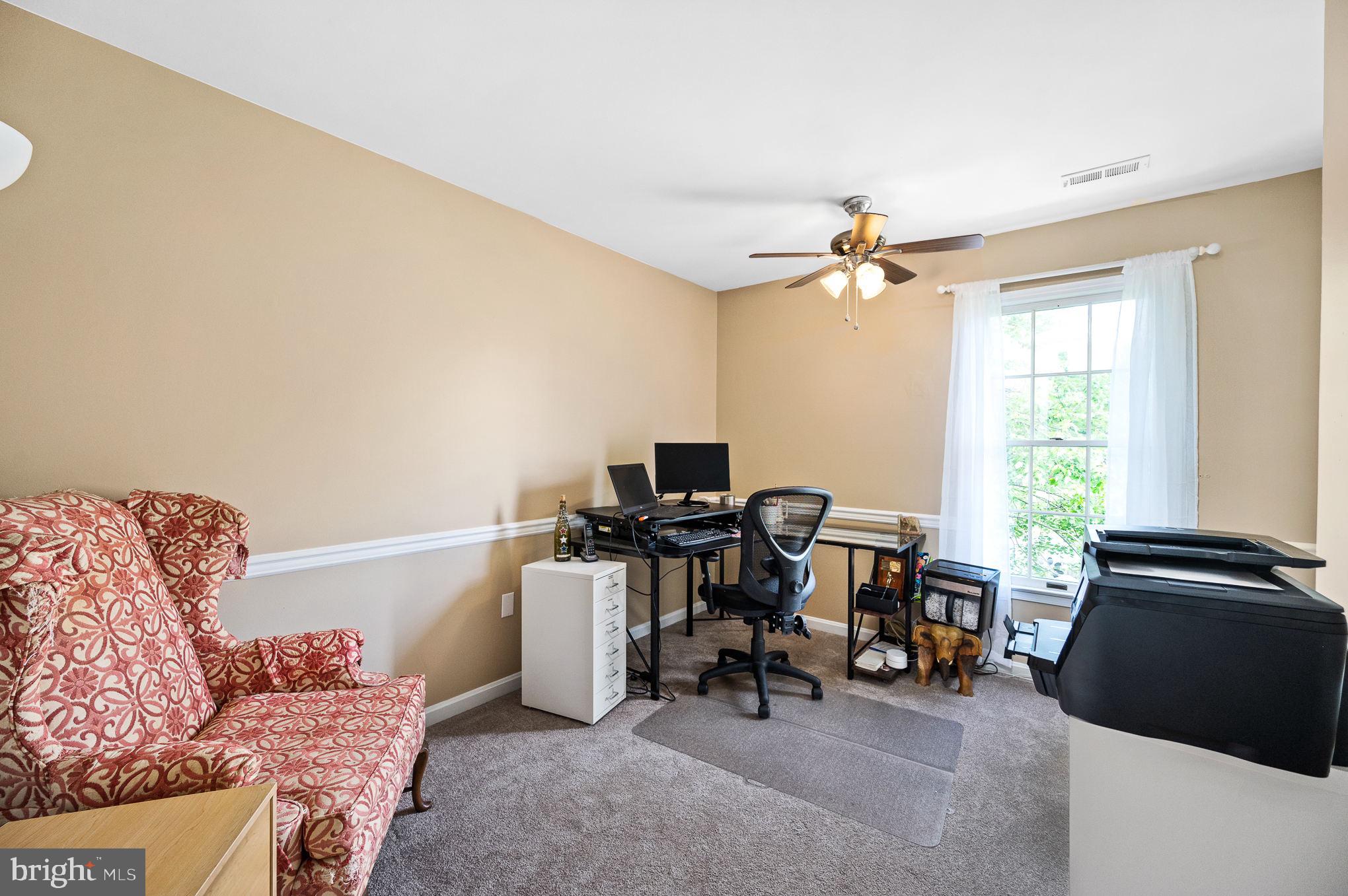 HAMPTON OAKS - Residential