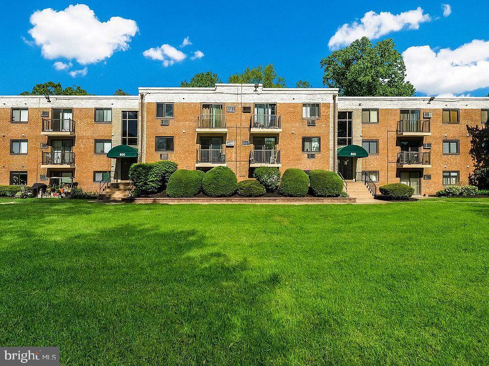 MEADOW WOODS APT - Residential Lease