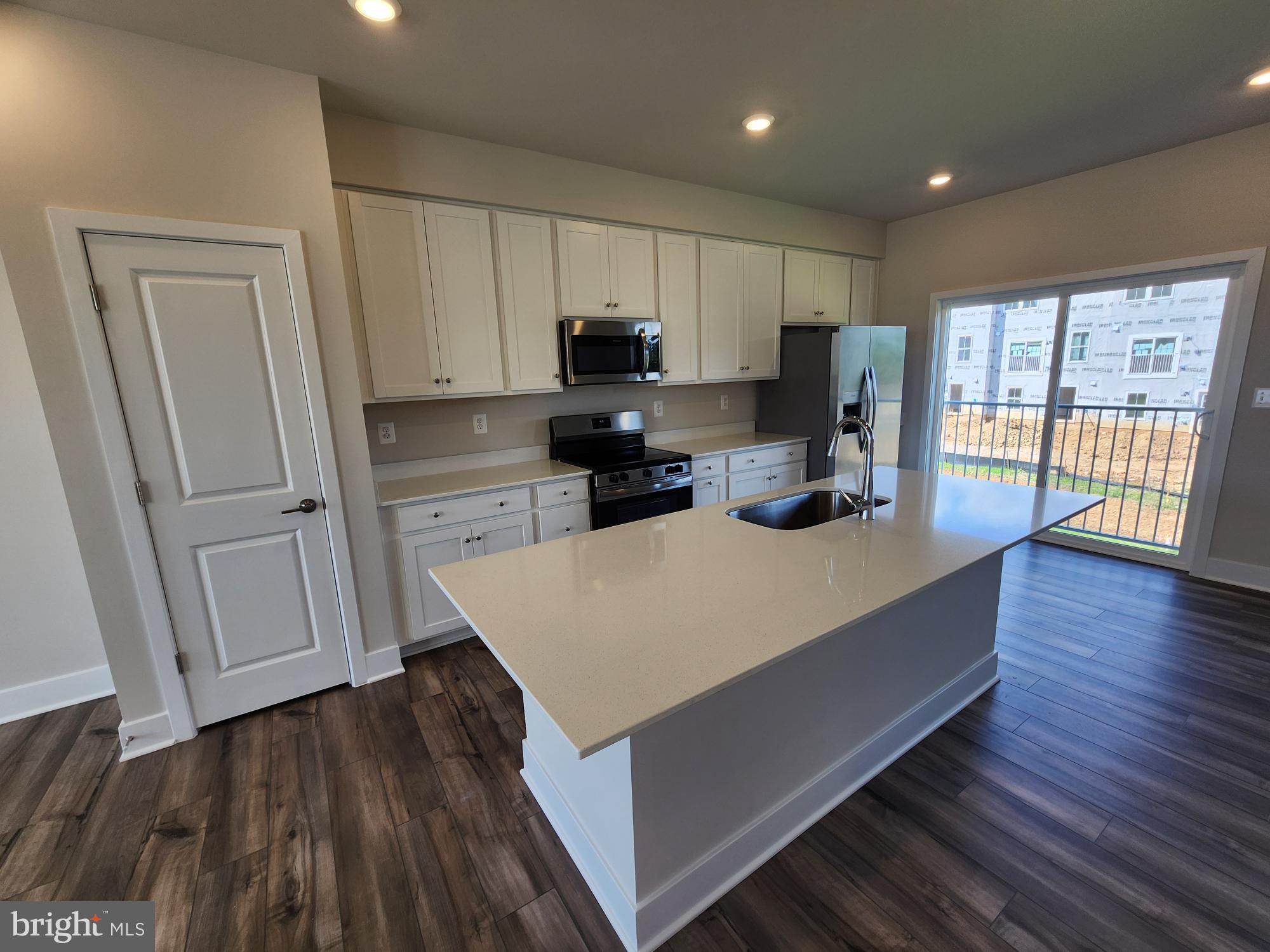 253 NEWTON PIPPIN DRIVE
