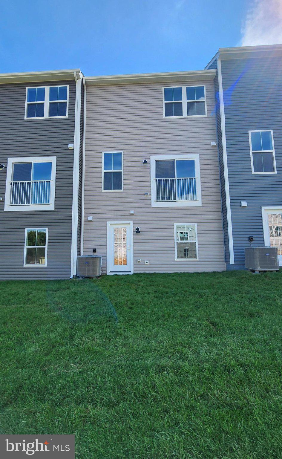 253 NEWTON PIPPIN DRIVE