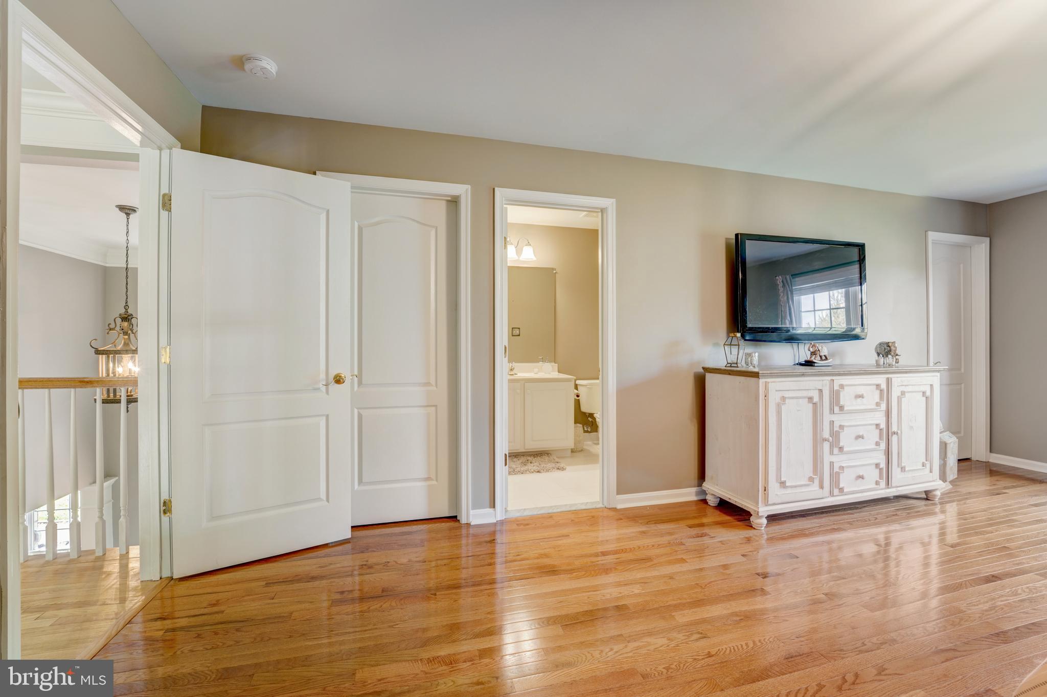 MCCANN ESTATES - Residential