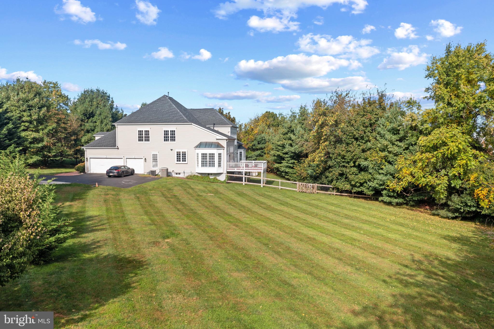 MCCANN ESTATES - Residential