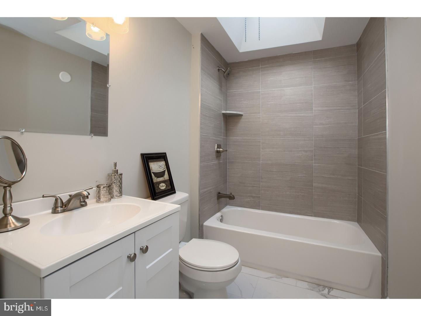 DELMAR VILLAGE - Residential