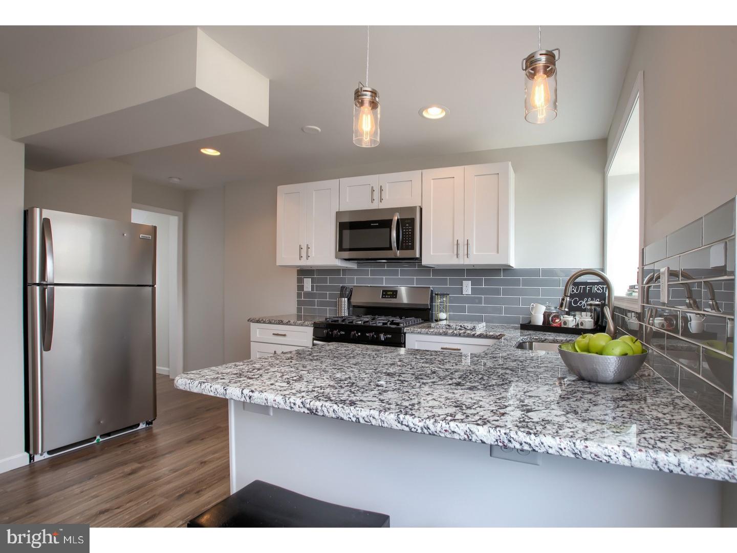 DELMAR VILLAGE - Residential